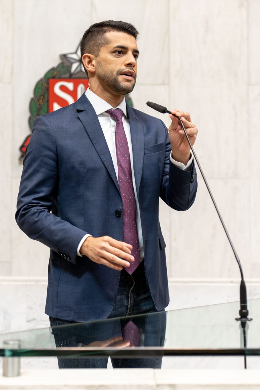 Deputado Caio França<a style='float:right;color:#ccc' href='https://www3.al.sp.gov.br/repositorio/noticia/N-04-2023/fg299405.jpeg' target=_blank><i class='bi bi-zoom-in'></i> Clique para ver a imagem </a>