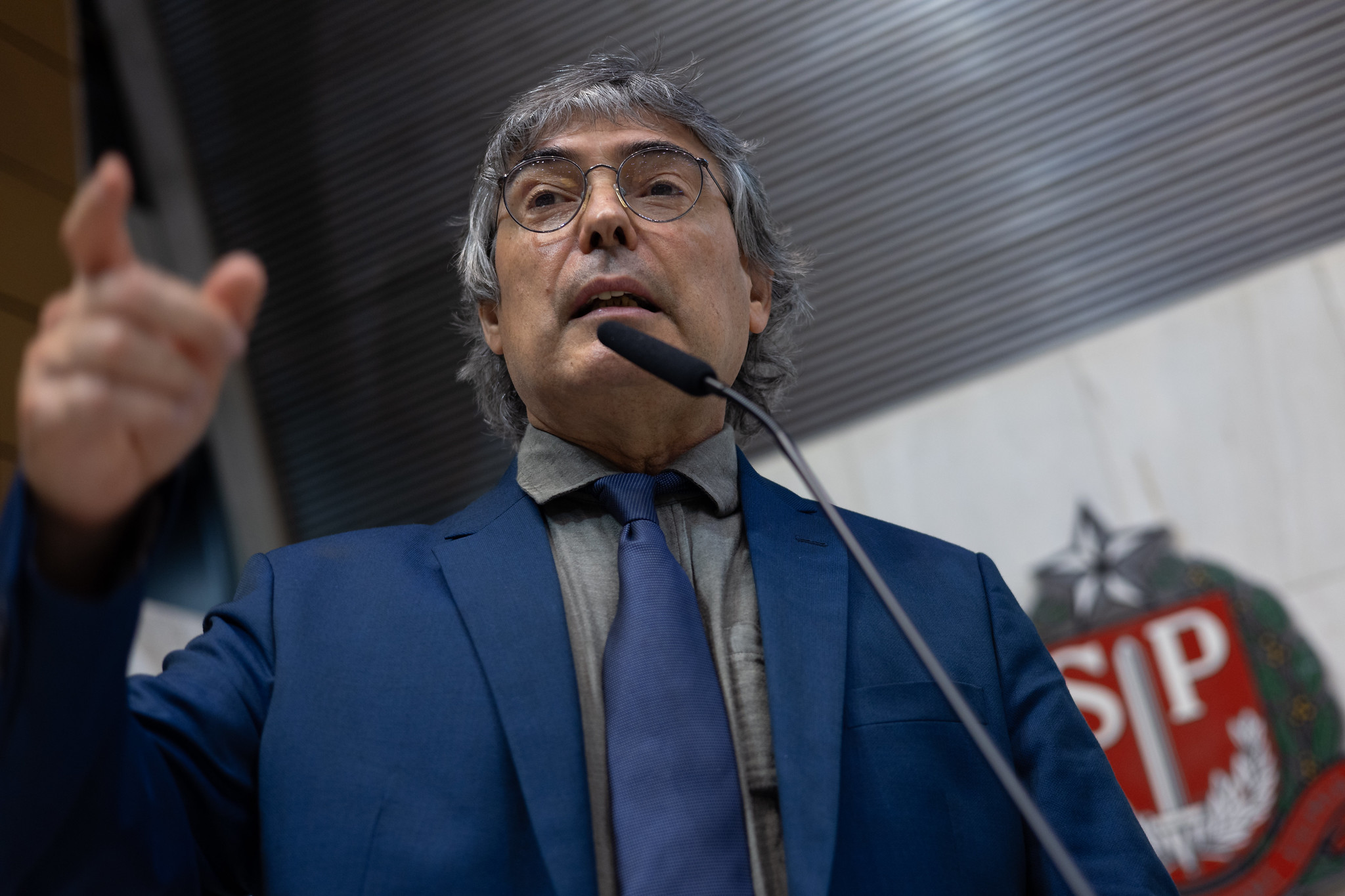 Carlos Giannazi<a style='float:right;color:#ccc' href='https://www3.al.sp.gov.br/repositorio/noticia/N-04-2024/fg323233.jpg' target=_blank><i class='bi bi-zoom-in'></i> Clique para ver a imagem </a>