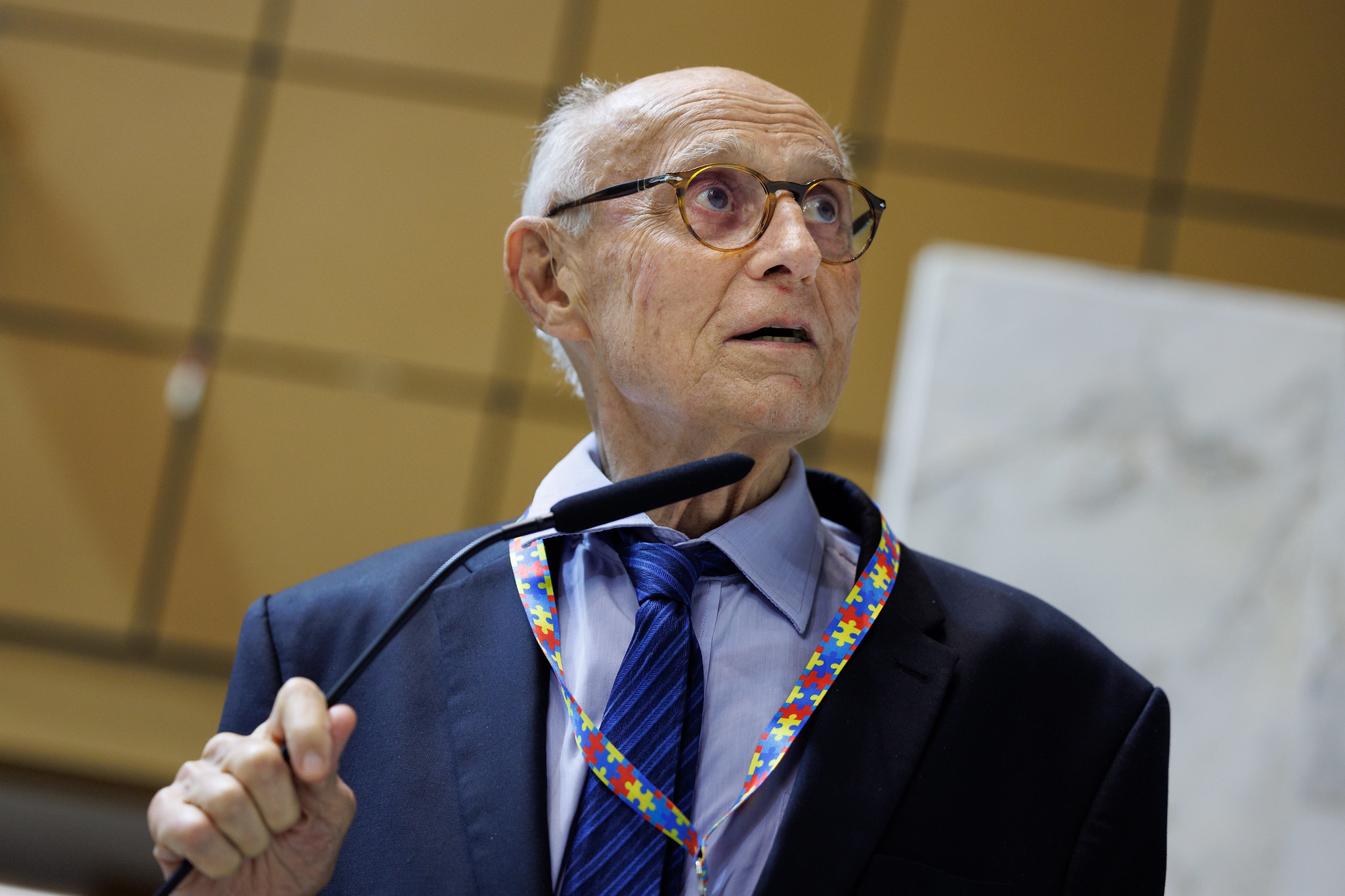 Deputado Eduardo Suplicy<a style='float:right;color:#ccc' href='https://www3.al.sp.gov.br/repositorio/noticia/N-04-2025/fg342641.jpg' target=_blank><i class='bi bi-zoom-in'></i> Clique para ver a imagem </a>