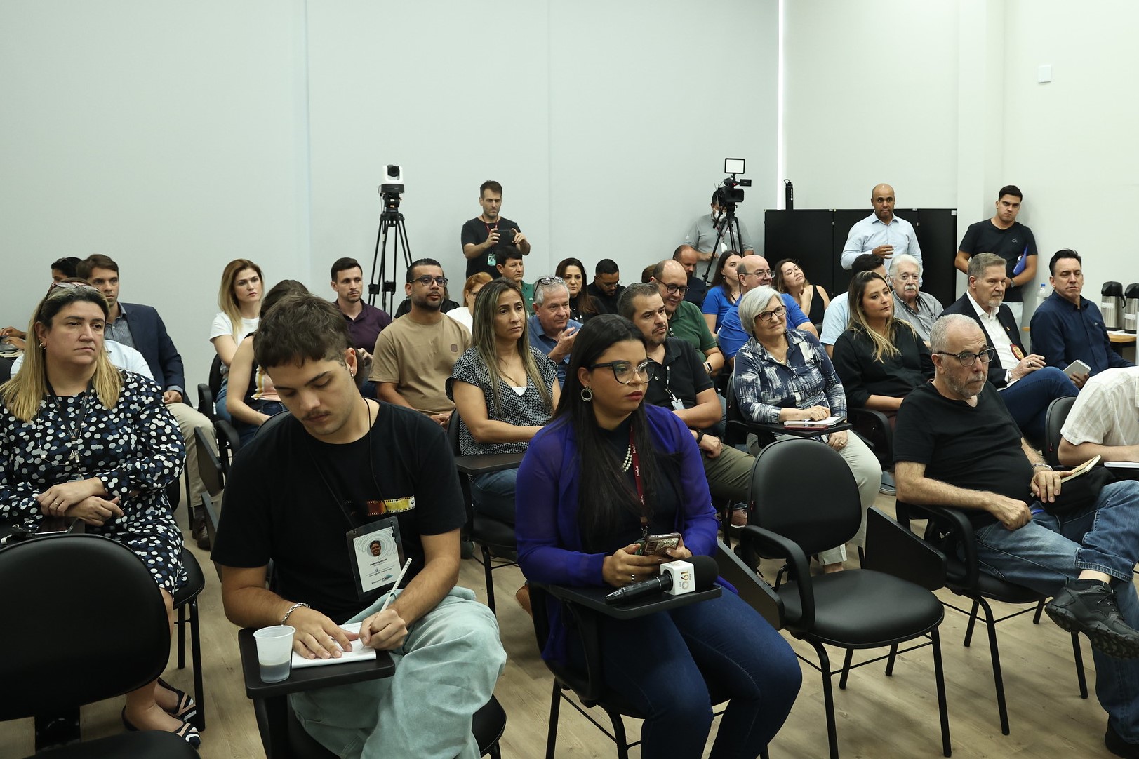Auditório do ILP: Parlamento instrumentalizado<a style='float:right;color:#ccc' href='https://www3.al.sp.gov.br/repositorio/noticia/N-04-2025/fg342713.jpg' target=_blank><i class='bi bi-zoom-in'></i> Clique para ver a imagem </a>