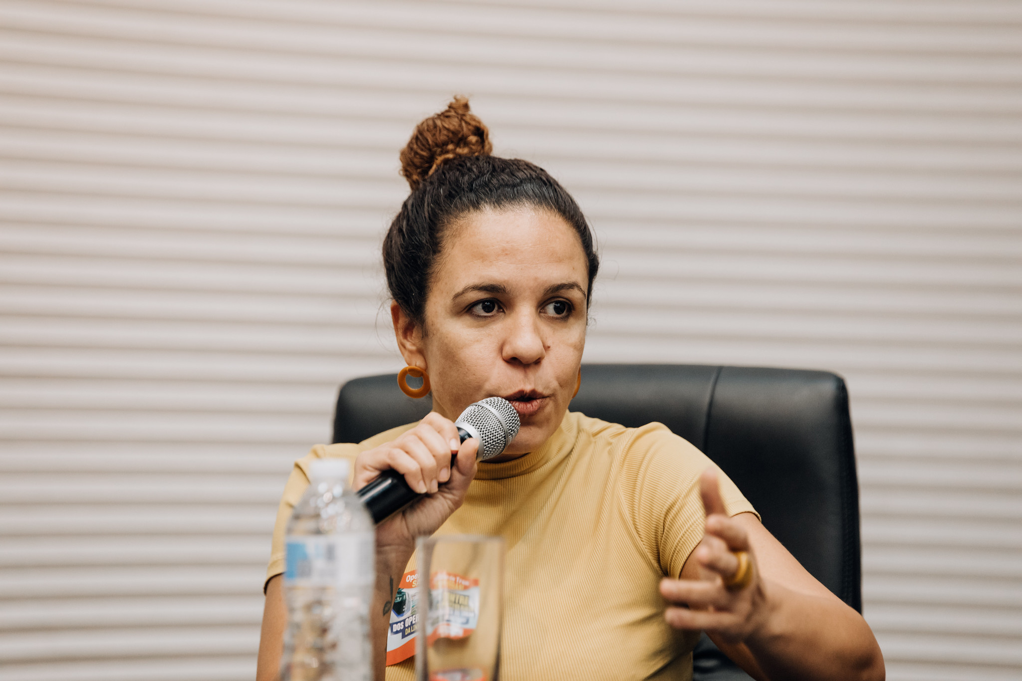 Pres. dos metroviários Camila Lisboa: trabalho<a style='float:right;color:#ccc' href='https://www3.al.sp.gov.br/repositorio/noticia/N-04-2025/fg342803.jpg' target=_blank><i class='bi bi-zoom-in'></i> Clique para ver a imagem </a>