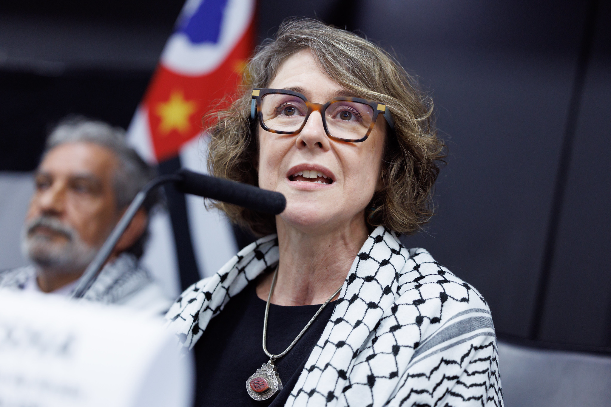 Arlene Clemesha: Fazer um pouco mais<a style='float:right;color:#ccc' href='https://www3.al.sp.gov.br/repositorio/noticia/N-04-2025/fg342832.jpg' target=_blank><i class='bi bi-zoom-in'></i> Clique para ver a imagem </a>