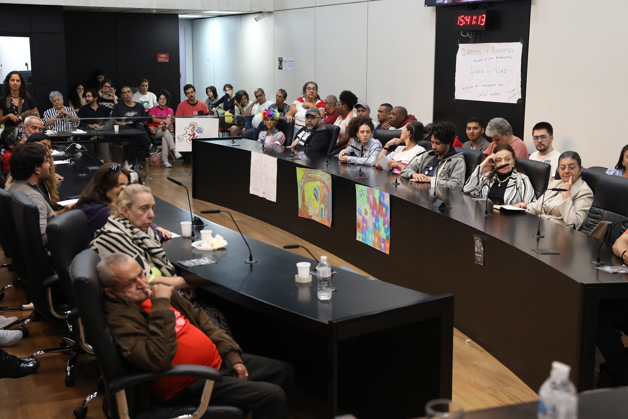 Demandas da sociedade foram ouvidas<a style='float:right;color:#ccc' href='https://www3.al.sp.gov.br/repositorio/noticia/N-04-2025/fg343287.jpg' target=_blank><i class='bi bi-zoom-in'></i> Clique para ver a imagem </a>
