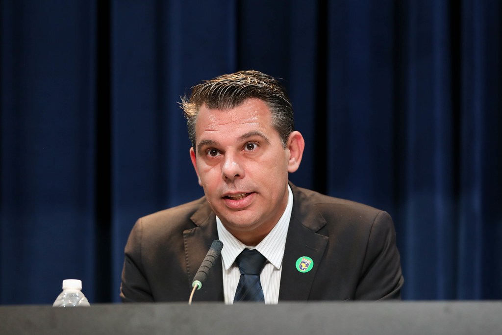 Fbio: polticas pblicas pensando no futuro<a style='float:right;color:#ccc' href='https://www3.al.sp.gov.br/repositorio/noticia/N-04-2025/fg343461.jpg' target=_blank><i class='bi bi-zoom-in'></i> Clique para ver a imagem </a>