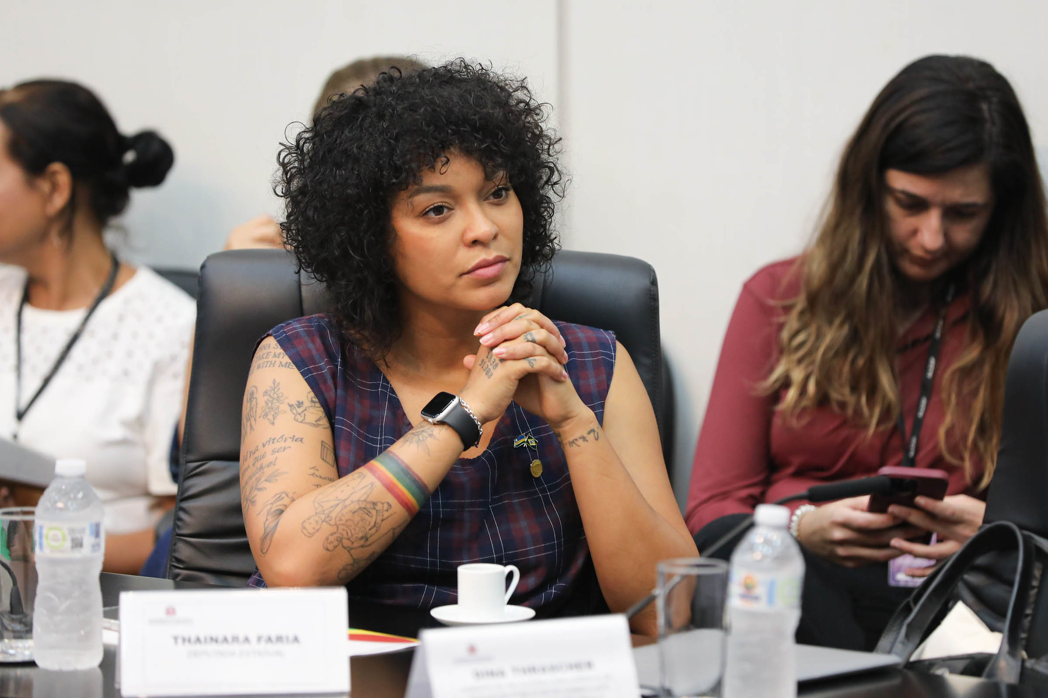 Thainara: acolhimento em meio a conflitos globais<a style='float:right' href='https://www3.al.sp.gov.br/repositorio/noticia/N-04-2026/fg362744.jpg' target=_blank><img src='/_img/material-file-download-white.png' width='14px' alt='Clique para baixar a imagem'></a>