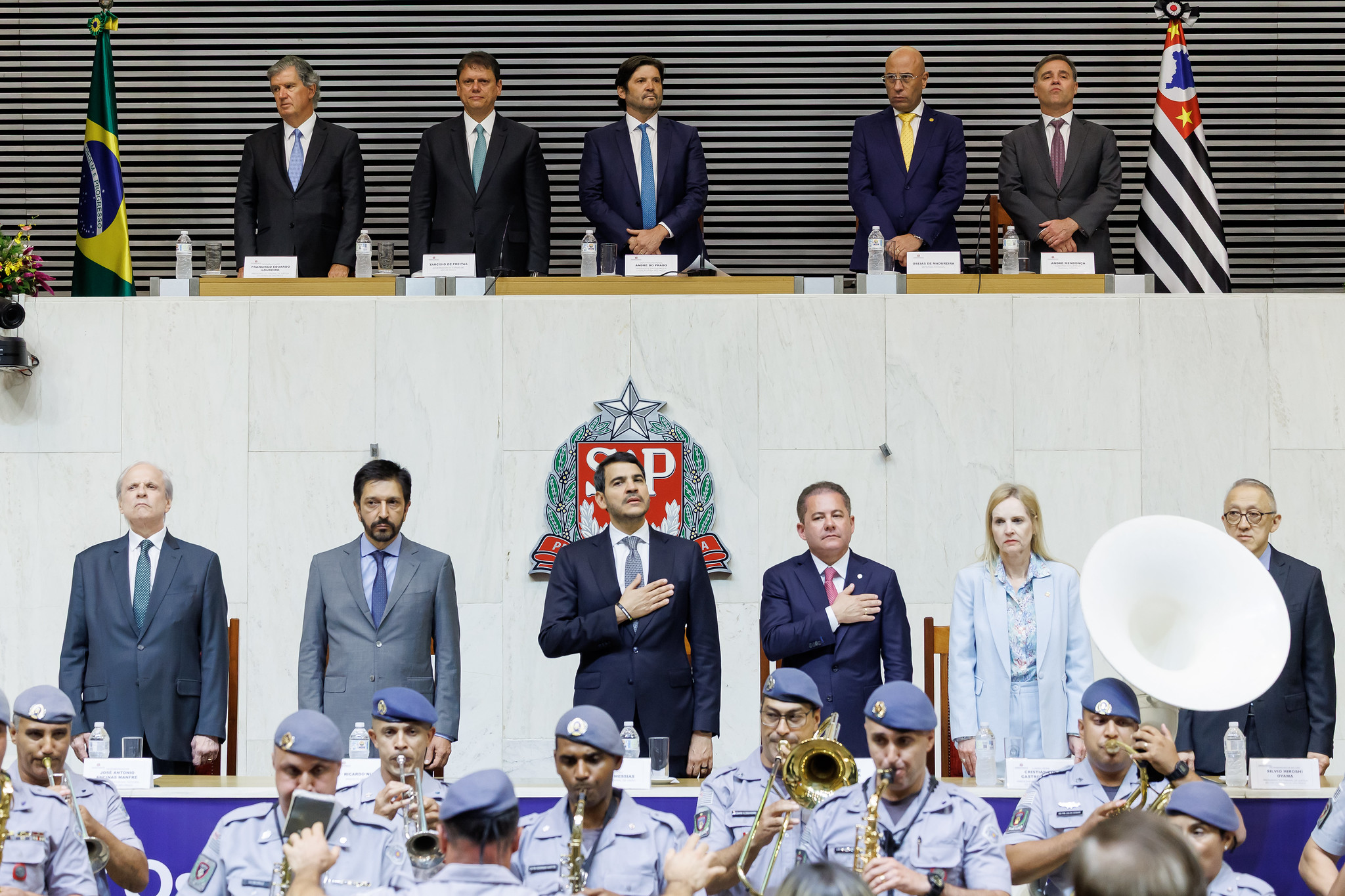 Solenidade reuniu as maiores autoridades do estado<a style='float:right;color:#ccc' href='https://www3.al.sp.gov.br/repositorio/noticia/N-04-2026/fg362906.jpg' target=_blank><i class='bi bi-zoom-in'></i> Clique para ver a imagem </a>