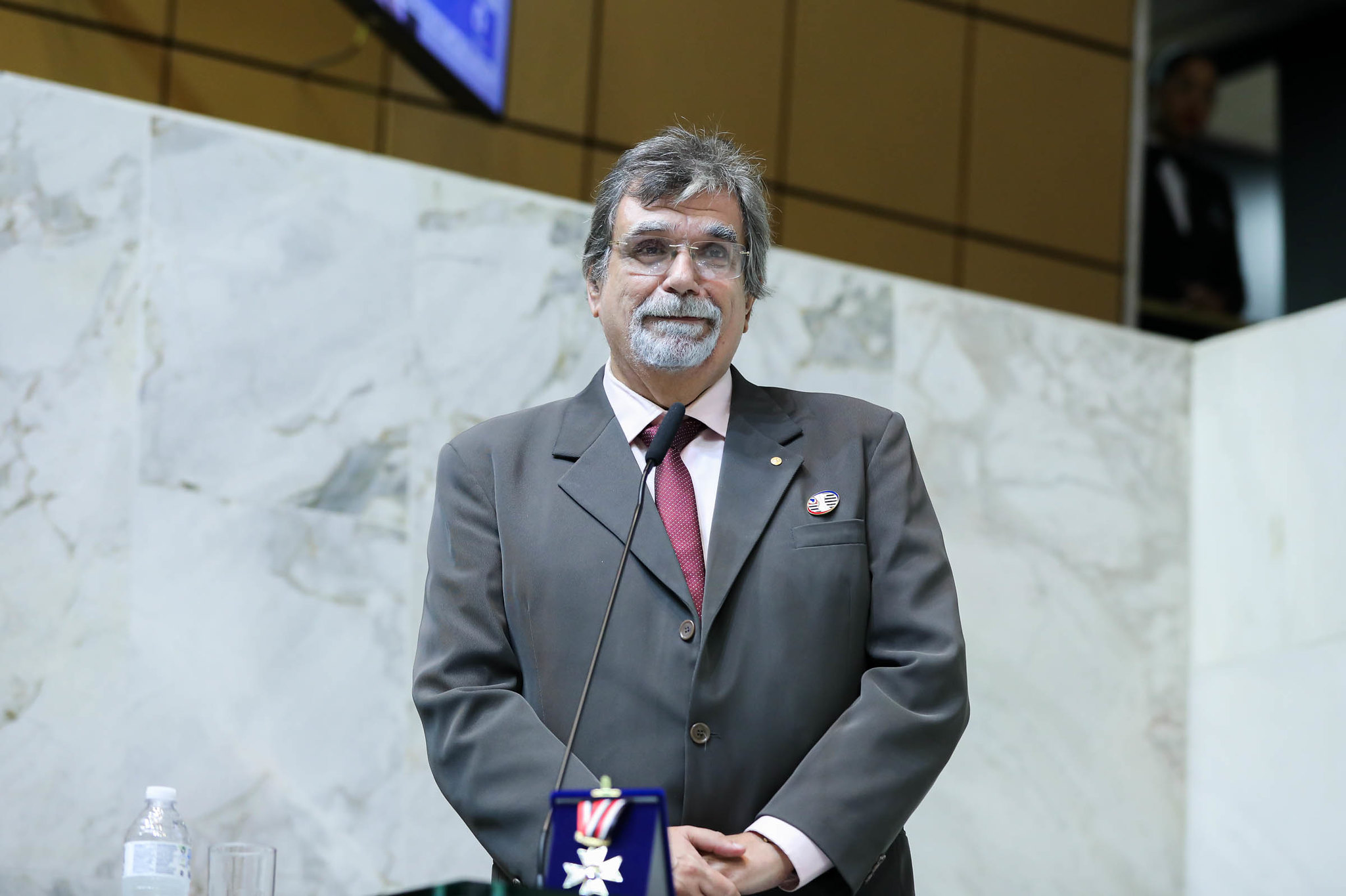 Neto Francisco: cuidado pode transformar vidas<a style='float:right;color:#ccc' href='https://www3.al.sp.gov.br/repositorio/noticia/N-04-2026/fg363062.jpg' target=_blank><i class='bi bi-zoom-in'></i> Clique para ver a imagem </a>