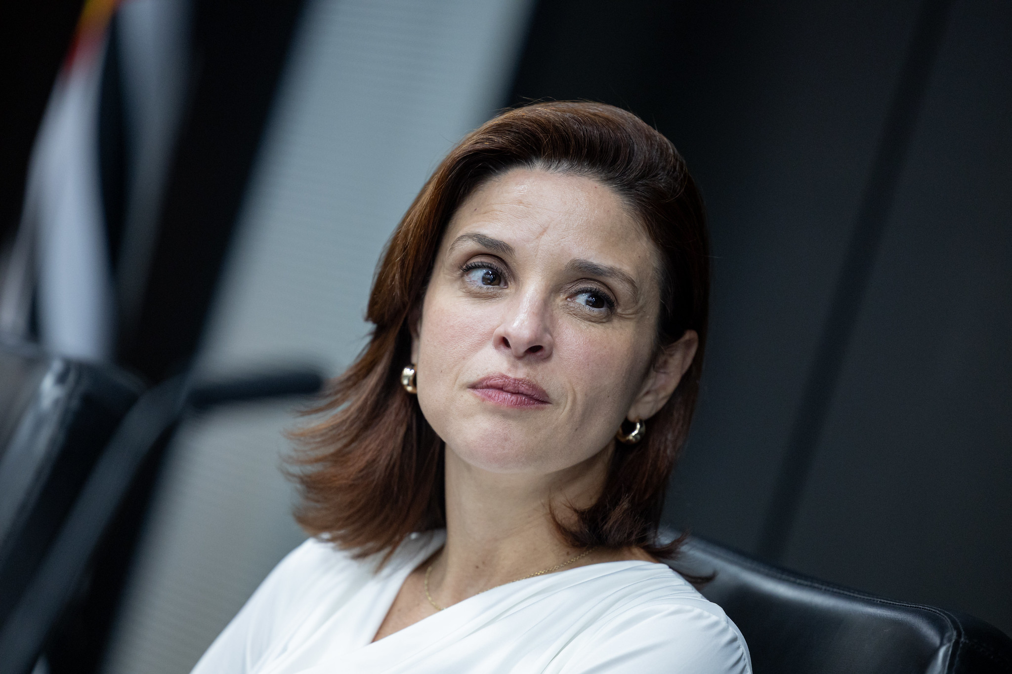 Izabelle Oliveira Lima: gastos contatenados<a style='float:right' href='https://www3.al.sp.gov.br/repositorio/noticia/N-04-2026/fg363082.jpg' target=_blank><img src='/_img/material-file-download-white.png' width='14px' alt='Clique para baixar a imagem'></a>