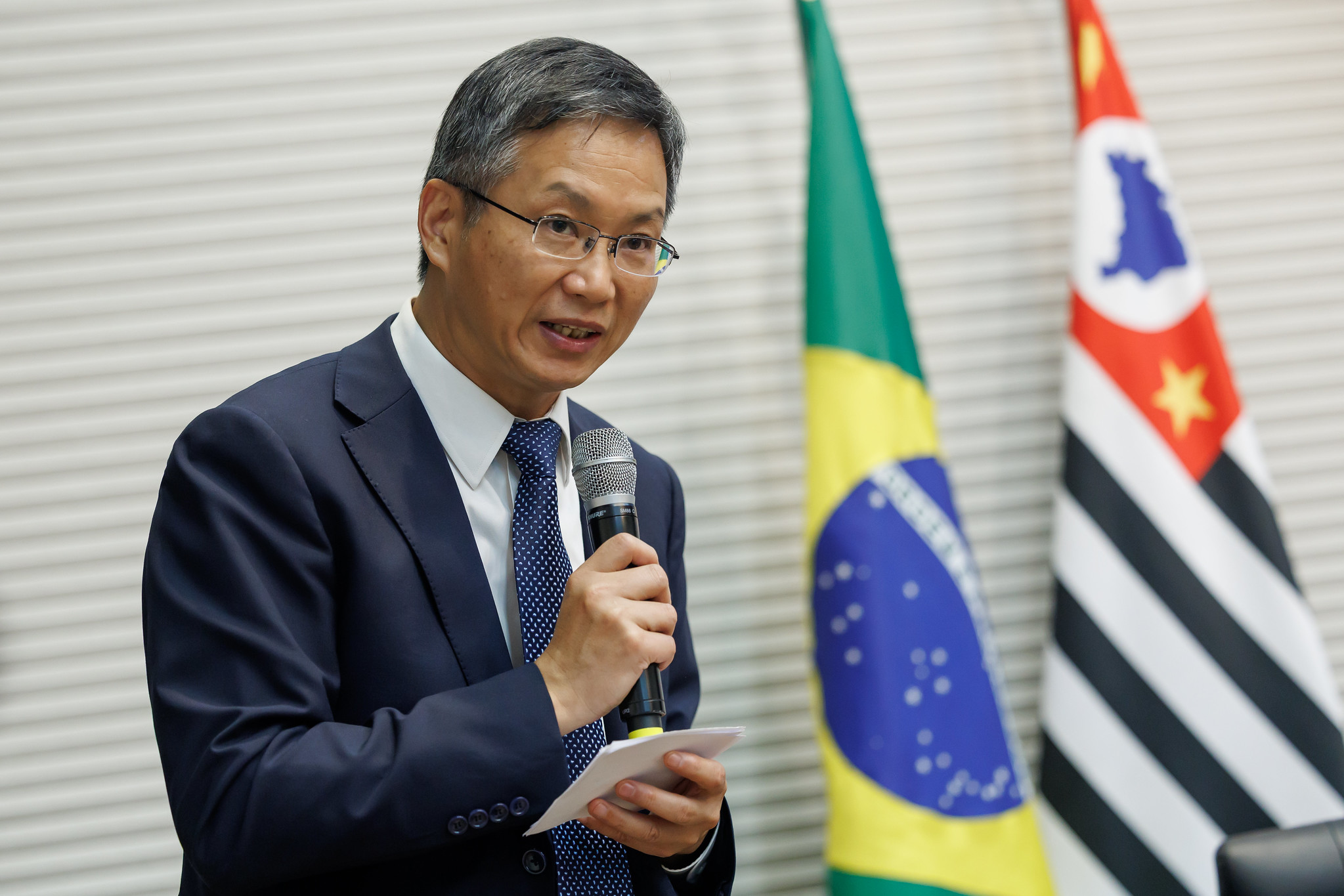 Yu Peng: mecanismo de coopera��o do Brics d� dire��o mais justa e razo�vel<a style='float:right' href='https://www3.al.sp.gov.br/repositorio/noticia/N-04-2026/fg363120.jpg' target=_blank><img src='/_img/material-file-download-white.png' width='14px' alt='Clique para baixar a imagem'></a>