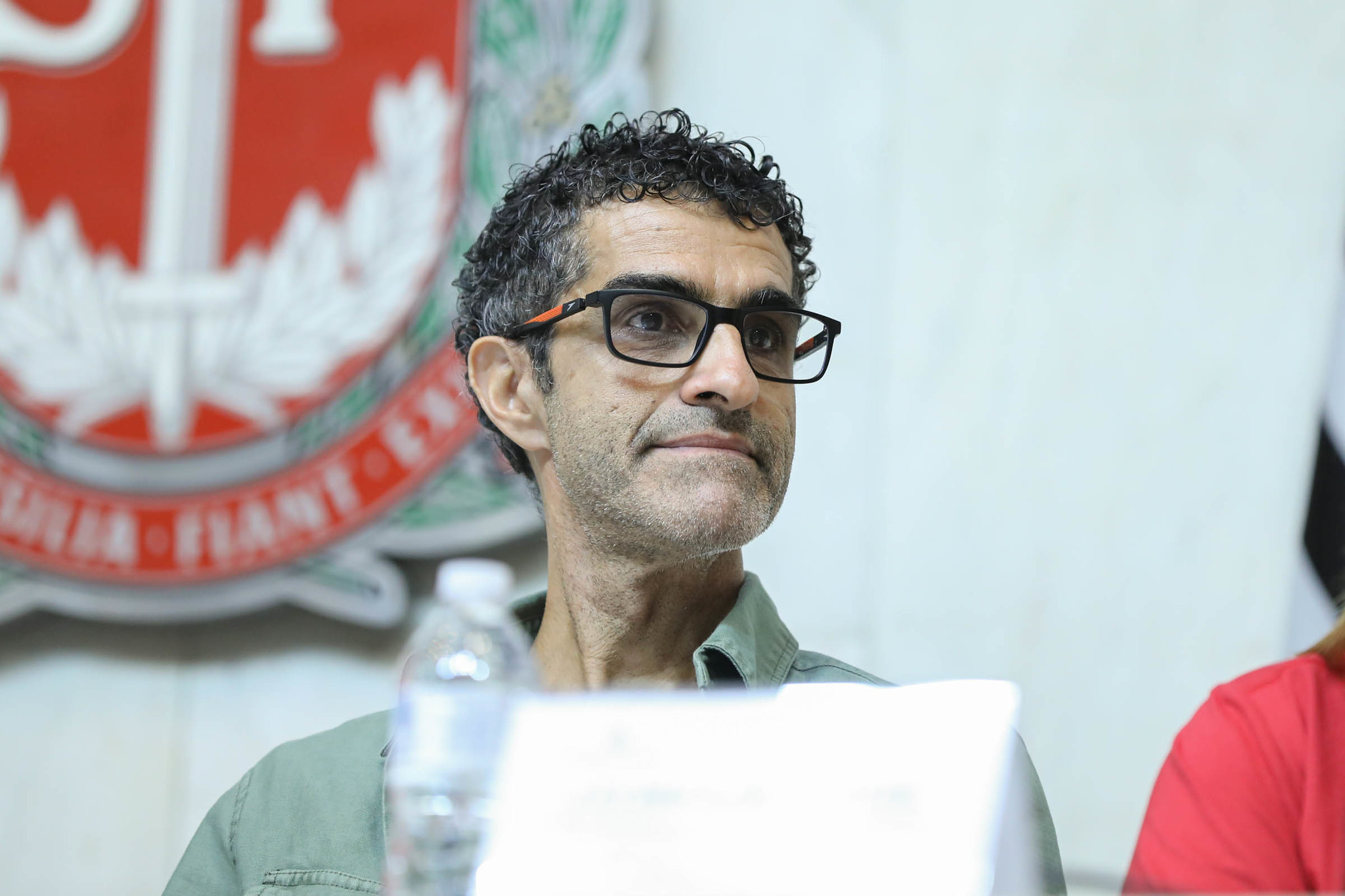 Comaru: protagonismo cient�fico para a periferia<a style='float:right' href='https://www3.al.sp.gov.br/repositorio/noticia/N-04-2026/fg363150.jpg' target=_blank><img src='/_img/material-file-download-white.png' width='14px' alt='Clique para baixar a imagem'></a>