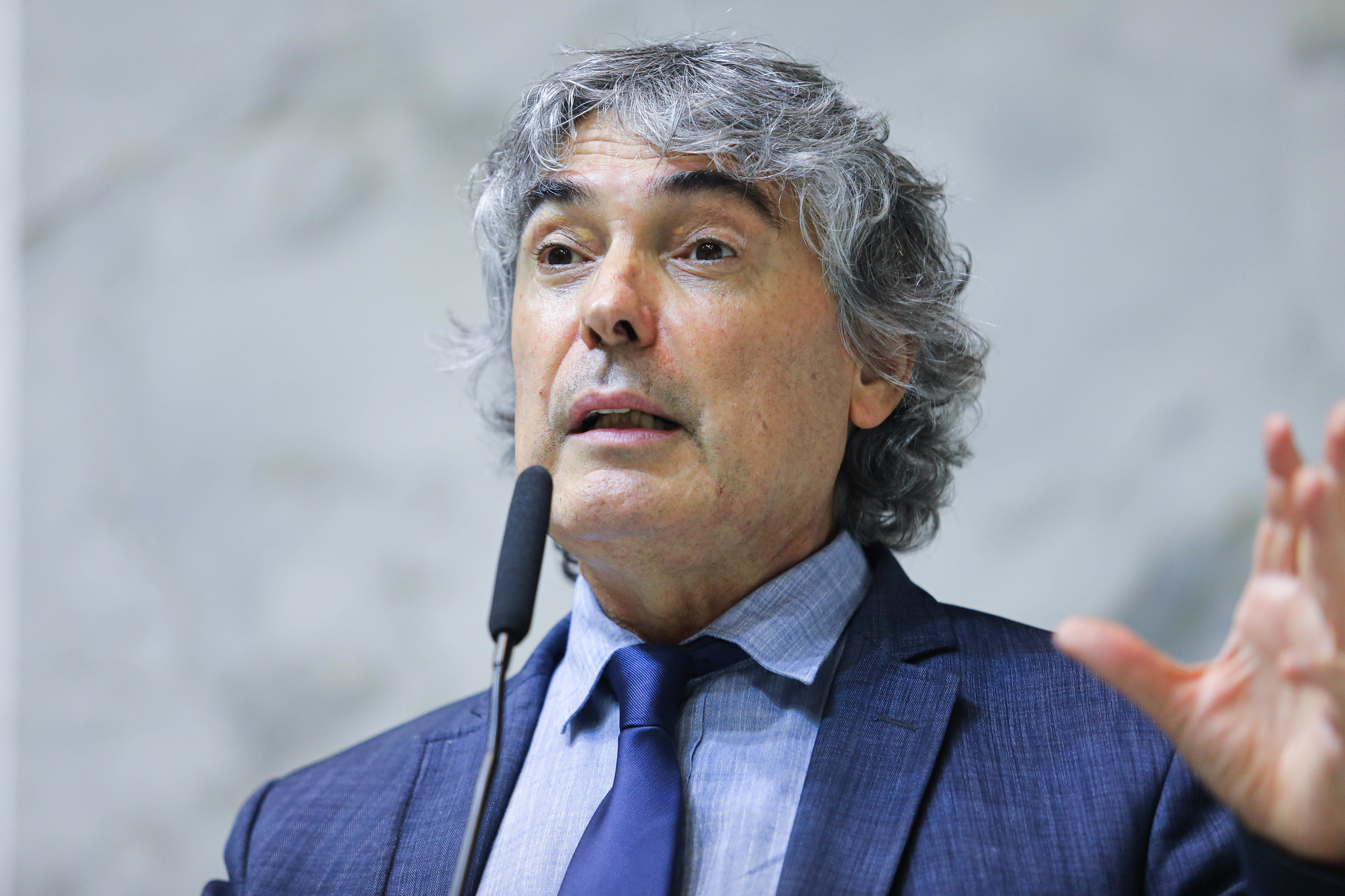 Deputado Carlos Giannazi (Psol)<a style='float:right' href='https://www3.al.sp.gov.br/repositorio/noticia/N-04-2026/fg363164.jpg' target=_blank><img src='/_img/material-file-download-white.png' width='14px' alt='Clique para baixar a imagem'></a>