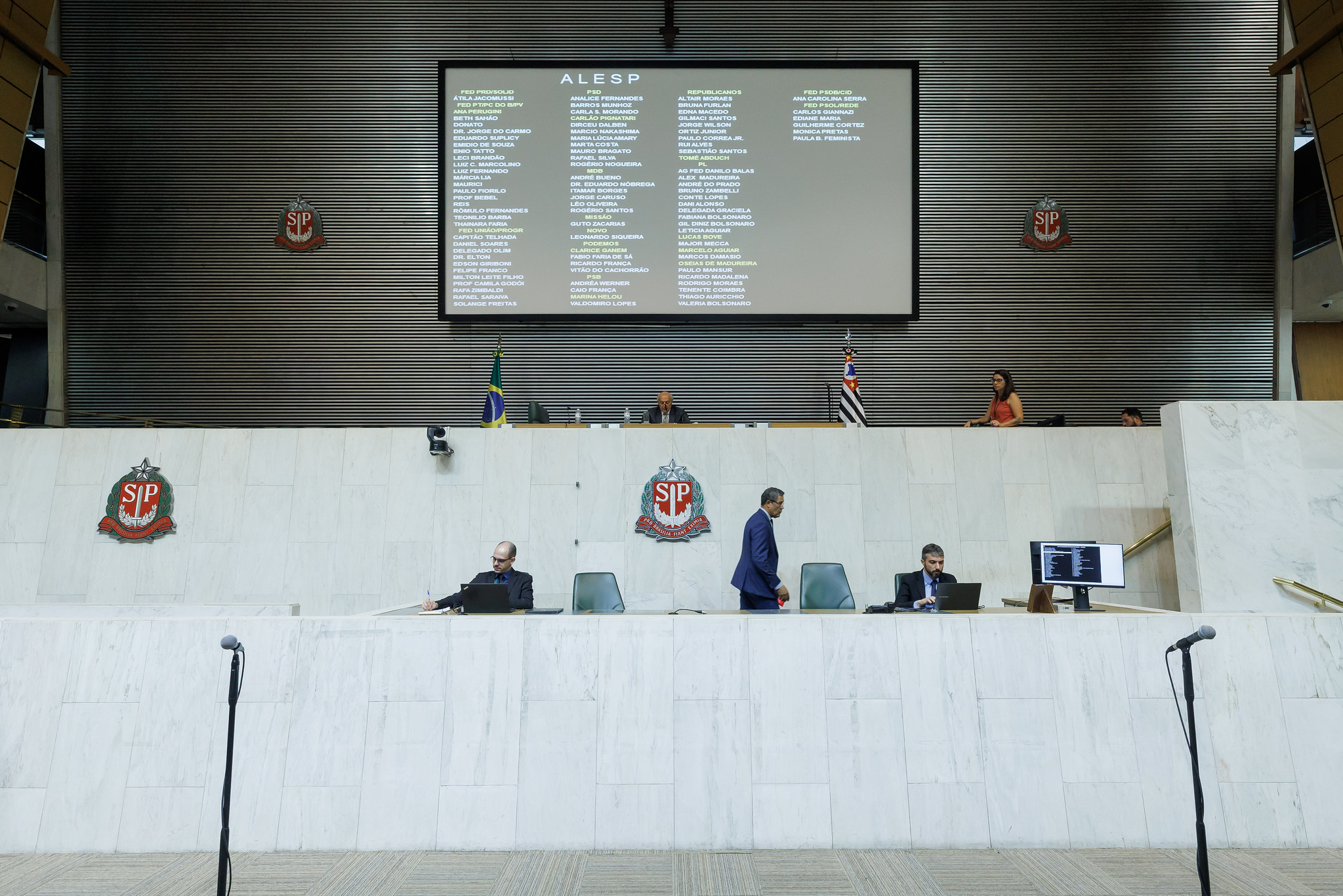 Viol�ncia policial e Sabesp pautam Sess�o<a style='float:right;color:#ccc' href='https://www3.al.sp.gov.br/repositorio/noticia/N-04-2026/fg363304.jpg' target=_blank><i class='bi bi-zoom-in'></i> Clique para ver a imagem </a>