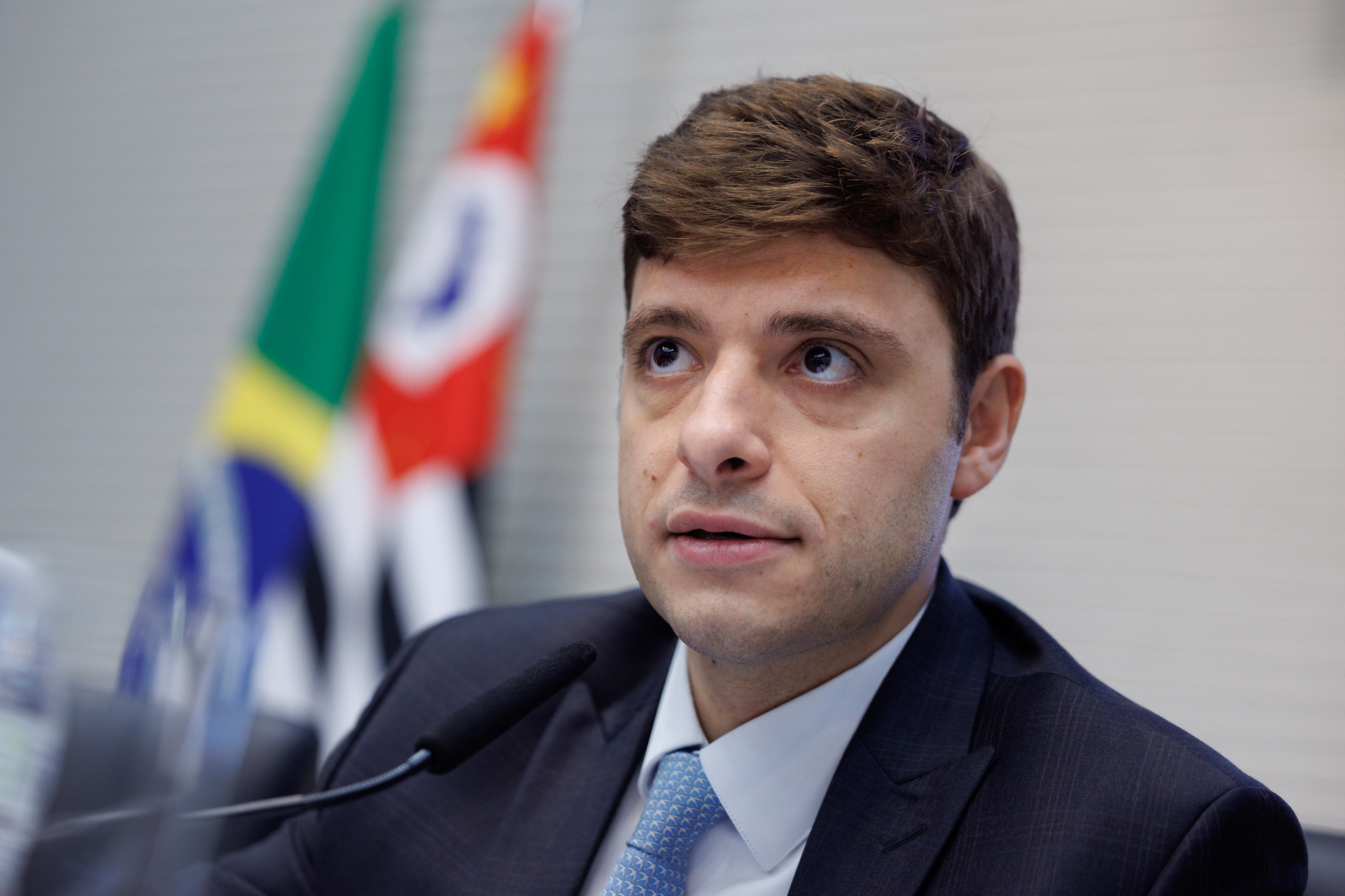 Thiago Auricchio presidente da CCJR<a style='float:right' href='https://www3.al.sp.gov.br/repositorio/noticia/N-04-2026/fg363312.jpg' target=_blank><img src='/_img/material-file-download-white.png' width='14px' alt='Clique para baixar a imagem'></a>