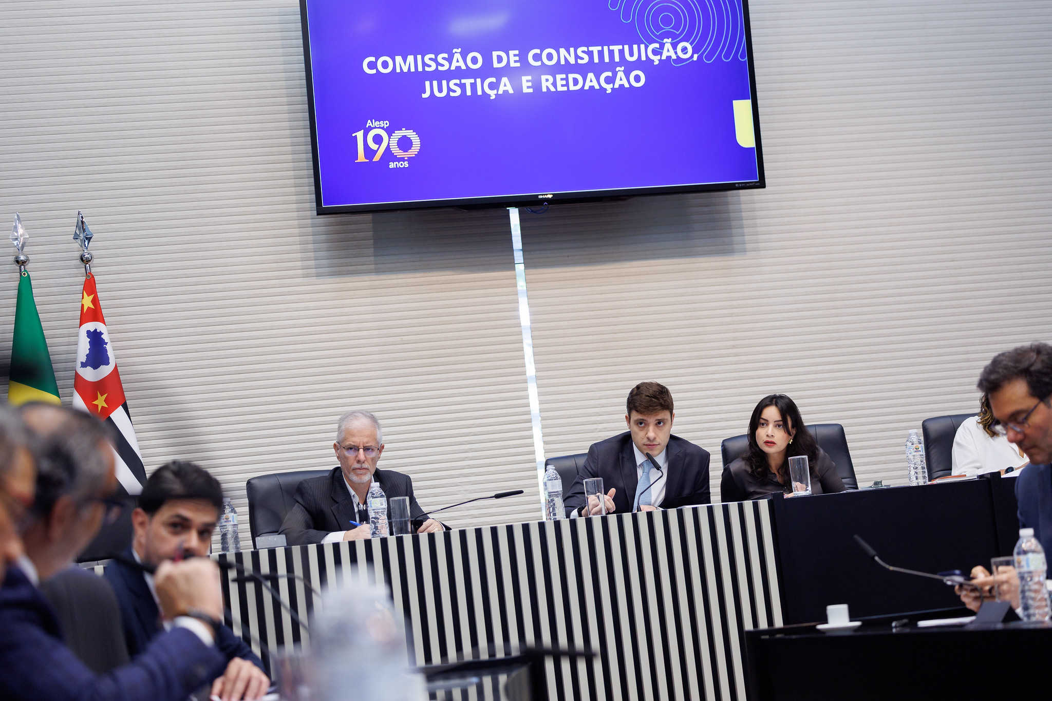 Reuni�o da CCJR da Alesp<a style='float:right' href='https://www3.al.sp.gov.br/repositorio/noticia/N-04-2026/fg363315.jpg' target=_blank><img src='/_img/material-file-download-white.png' width='14px' alt='Clique para baixar a imagem'></a>