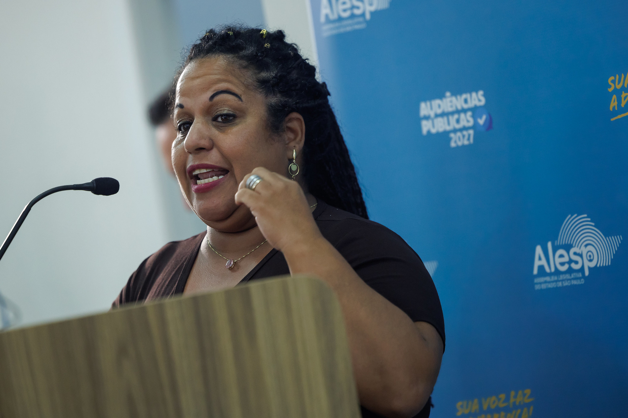 Suziane da Silva: Narandiba cresceu muito<a style='float:right;color:#ccc' href='https://www3.al.sp.gov.br/repositorio/noticia/N-04-2026/fg363392.jpg' target=_blank><i class='bi bi-zoom-in'></i> Clique para ver a imagem </a>