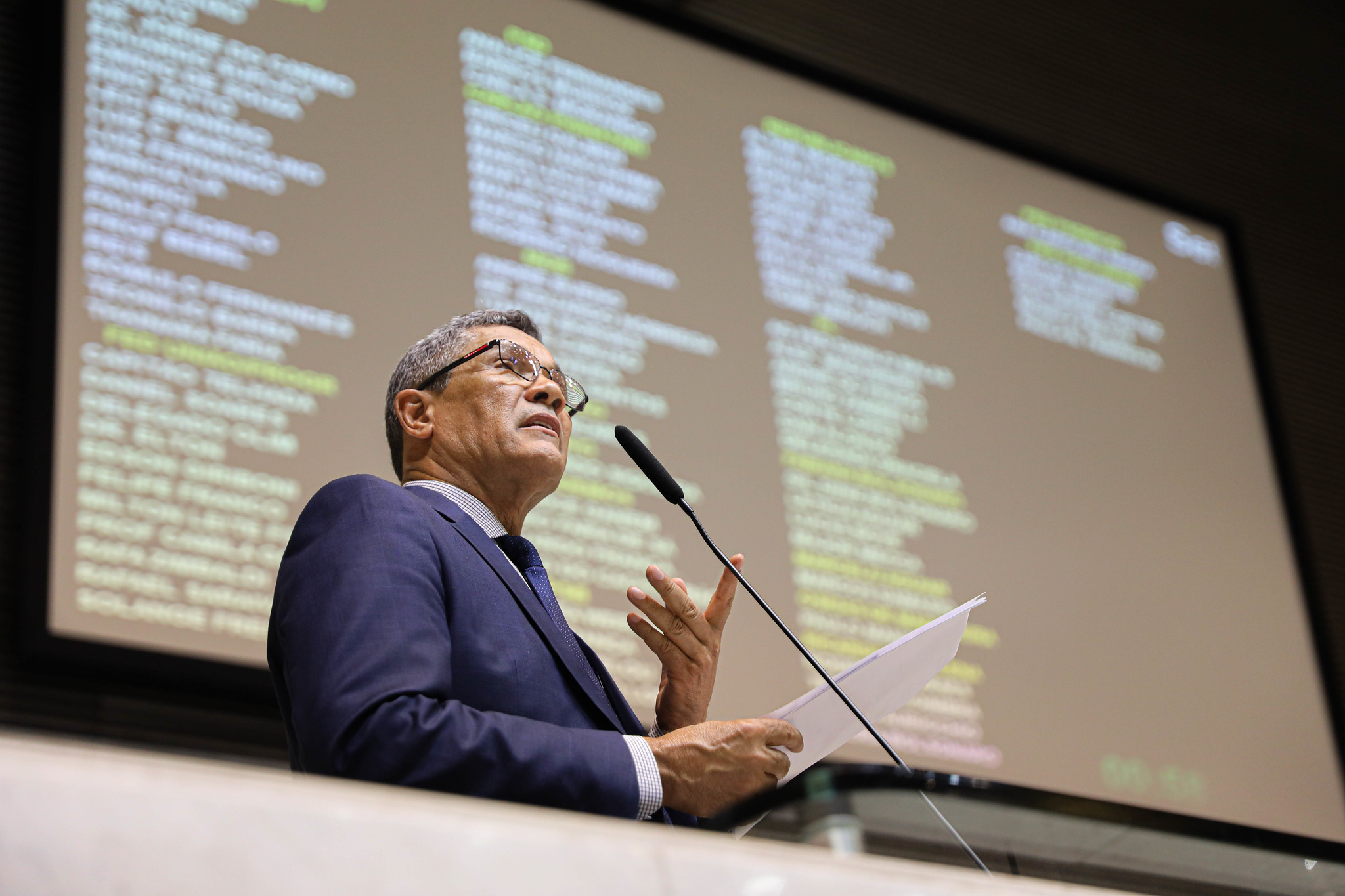 Reis (PT)<a style='float:right;color:#ccc' href='https://www3.al.sp.gov.br/repositorio/noticia/N-04-2026/fg363561.jpg' target=_blank><i class='bi bi-zoom-in'></i> Clique para ver a imagem </a>