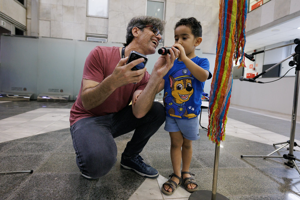 Jair Borba e seu filho<a style='float:right' href='https://www3.al.sp.gov.br/repositorio/noticia/N-04-2026/fg363635.jpg' target=_blank><img src='/_img/material-file-download-white.png' width='14px' alt='Clique para baixar a imagem'></a>