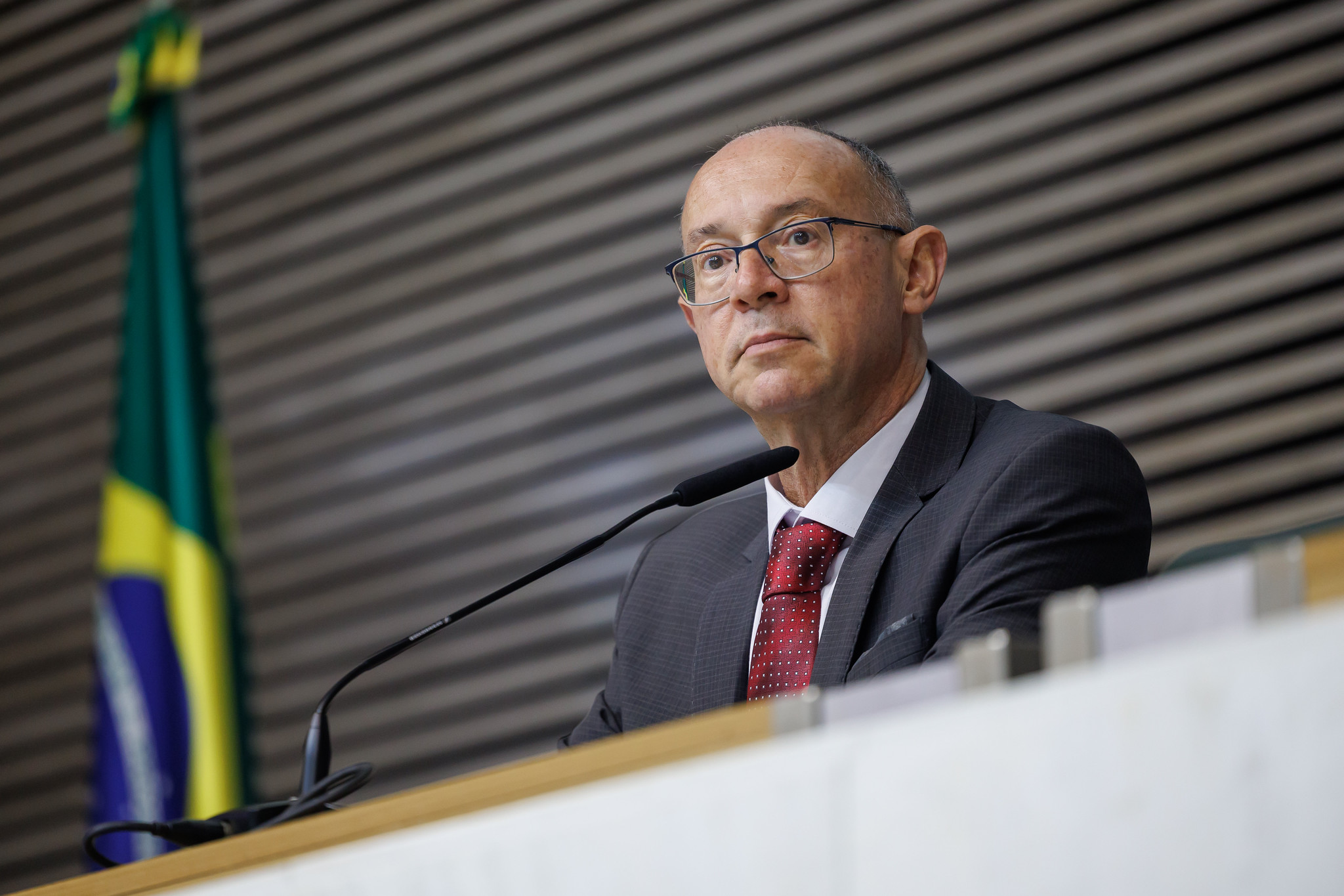 Deputado Paulo Fiorilo <a style='float:right;color:#ccc' href='https://www3.al.sp.gov.br/repositorio/noticia/N-04-2026/fg363787.jpg' target=_blank><i class='bi bi-zoom-in'></i> Clique para ver a imagem </a>