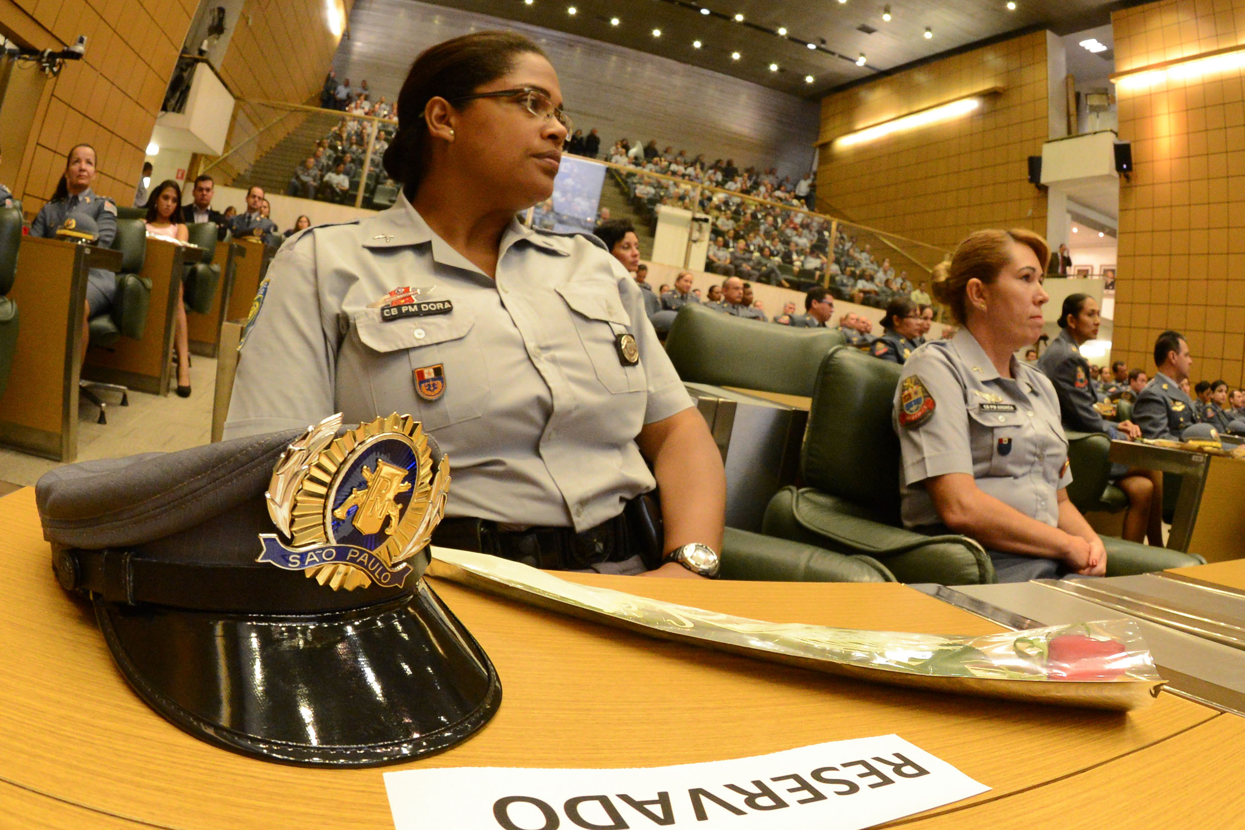 Dia da Policial Militar Feminina<a style='float:right;color:#ccc' href='https://www3.al.sp.gov.br/repositorio/noticia/N-05-2014/fg161767.jpg' target=_blank><i class='bi bi-zoom-in'></i> Clique para ver a imagem </a>