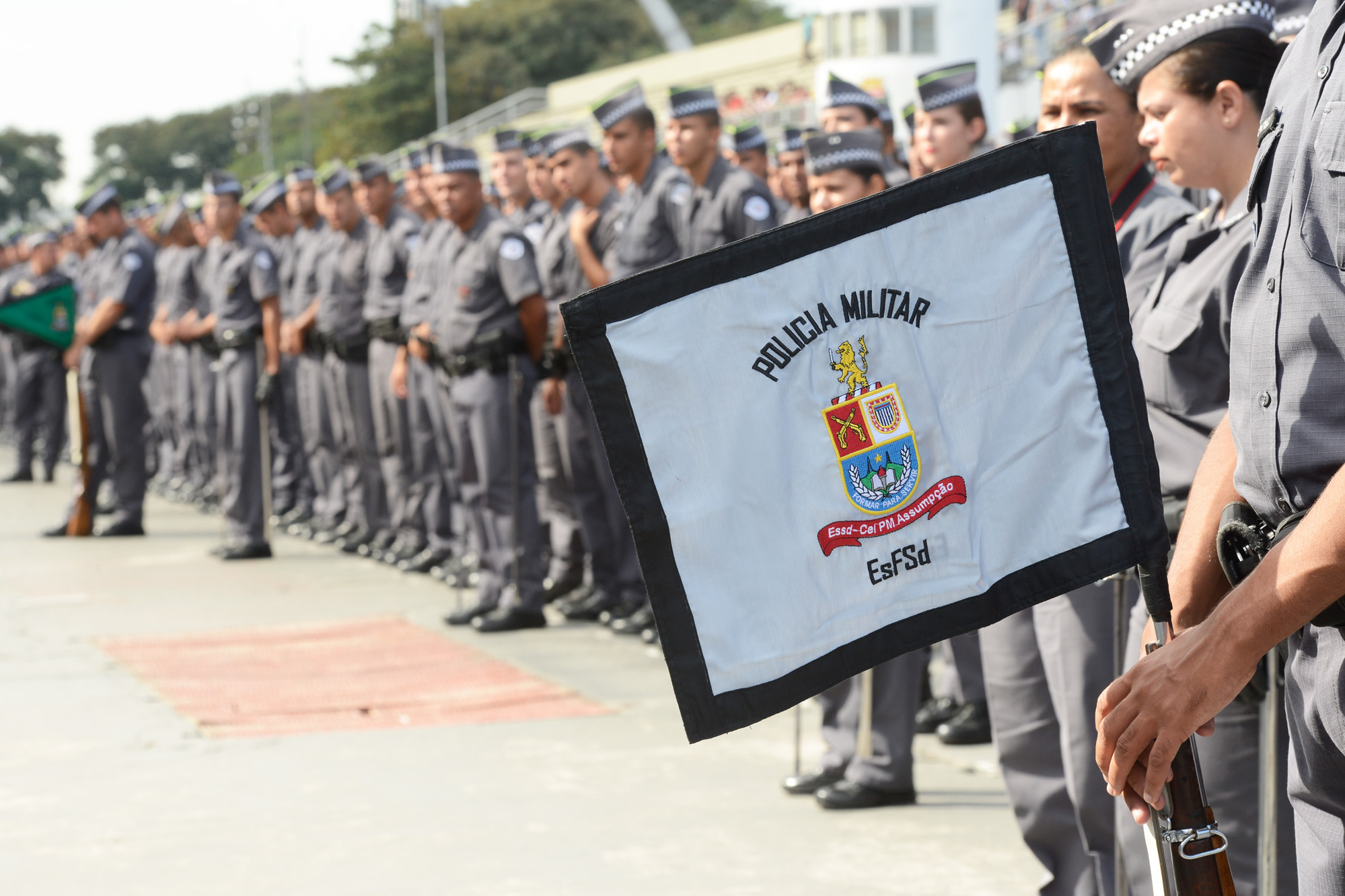Formatura de soldados da Polcia Militar<a style='float:right;color:#ccc' href='https://www3.al.sp.gov.br/repositorio/noticia/N-05-2015/fg170947.jpg' target=_blank><i class='bi bi-zoom-in'></i> Clique para ver a imagem </a>