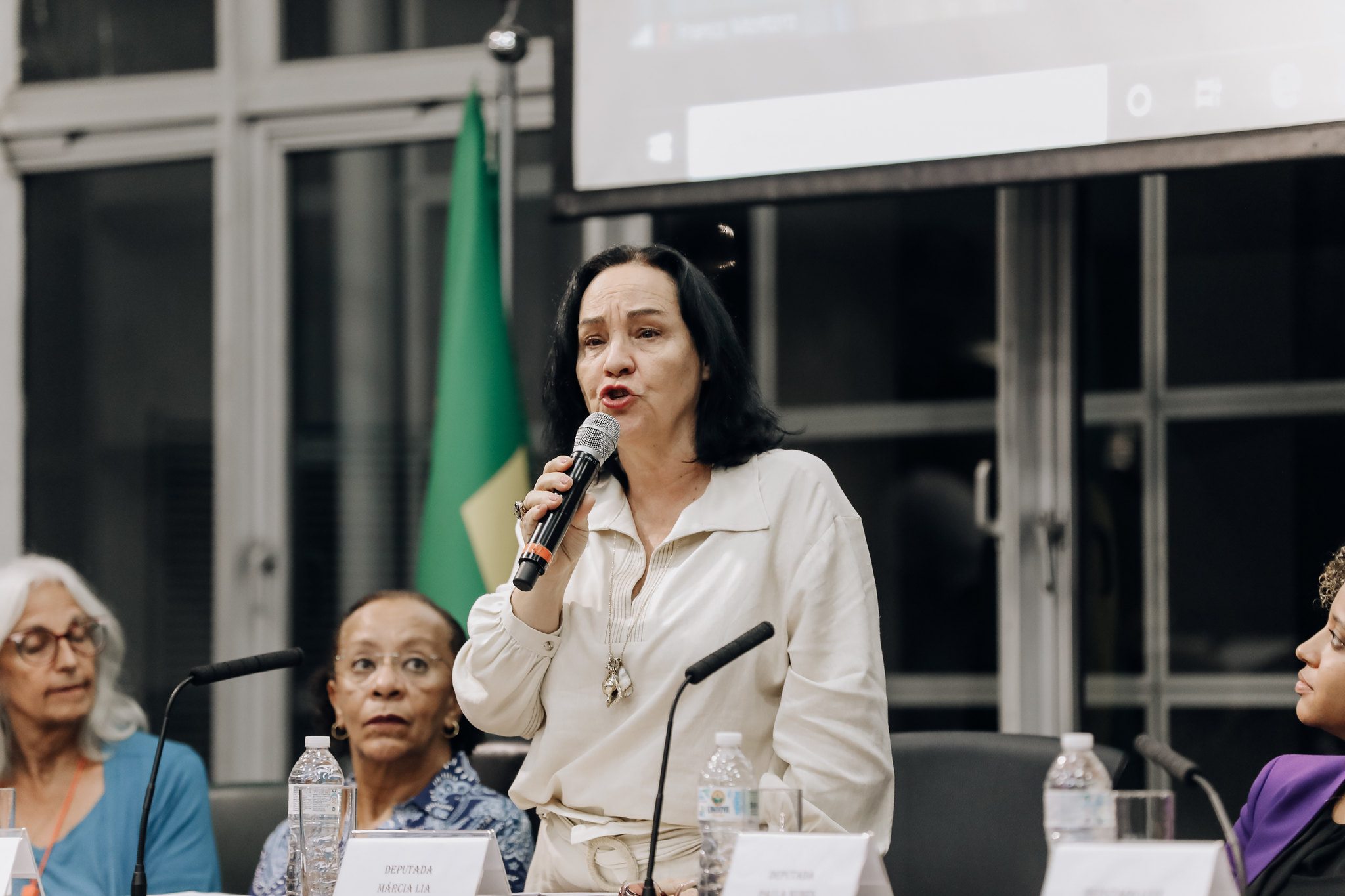 Audincia Pblica em defesa do SUS<a style='float:right;color:#ccc' href='https://www3.al.sp.gov.br/repositorio/noticia/N-05-2023/fg299824.jpg' target=_blank><i class='bi bi-zoom-in'></i> Clique para ver a imagem </a>