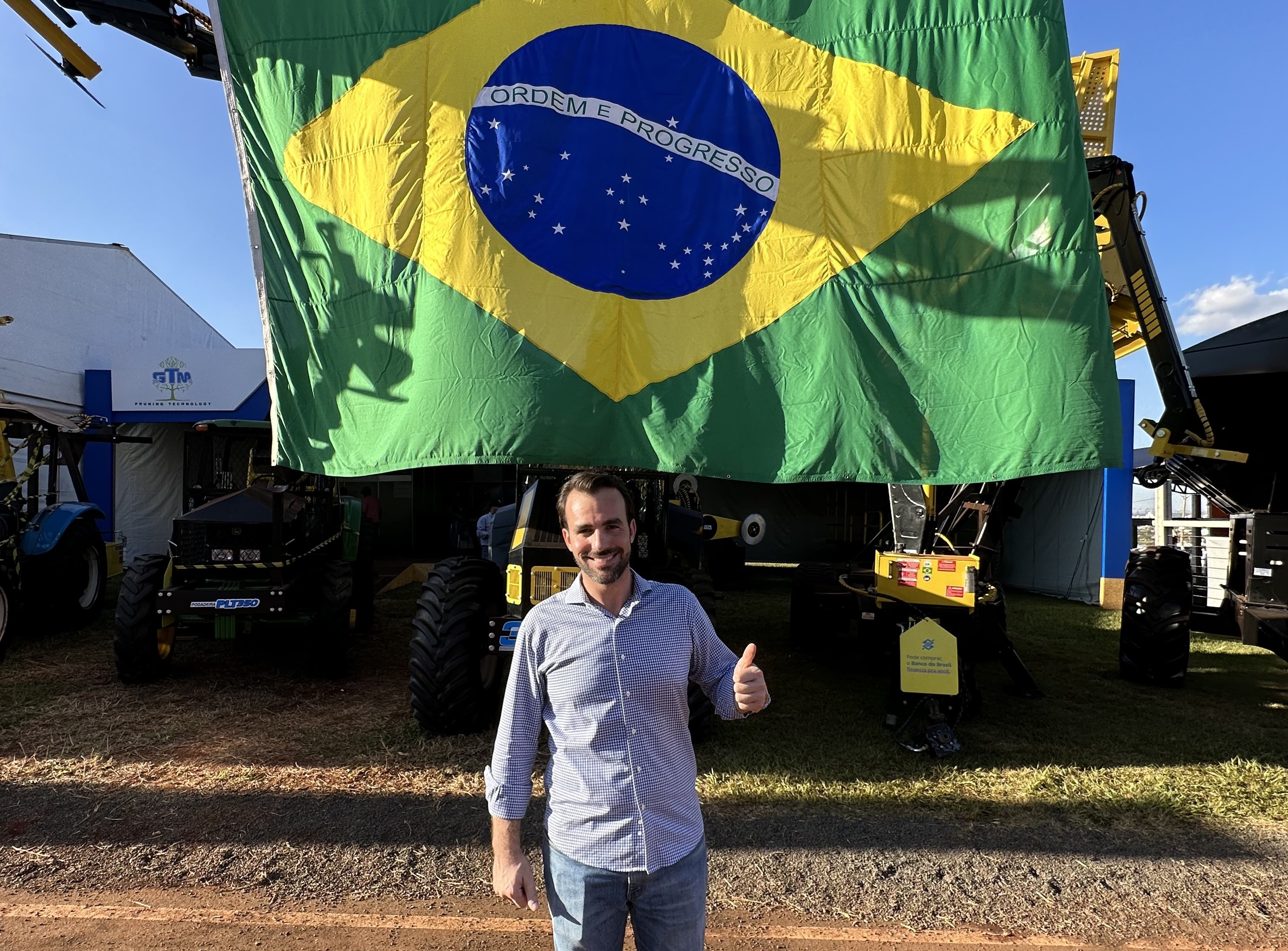 Deputado Lucas Bove<a style='float:right;color:#ccc' href='https://www3.al.sp.gov.br/repositorio/noticia/N-05-2023/fg300100.jpeg' target=_blank><i class='bi bi-zoom-in'></i> Clique para ver a imagem </a>