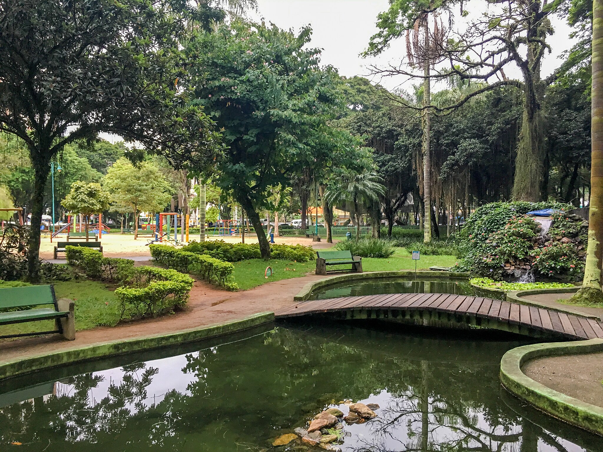 Parque Santos Dumont. Mike Peel/Wikimedia Commons<a style='float:right;color:#ccc' href='https://www3.al.sp.gov.br/repositorio/noticia/N-05-2023/fg301245.jpg' target=_blank><i class='bi bi-zoom-in'></i> Clique para ver a imagem </a>