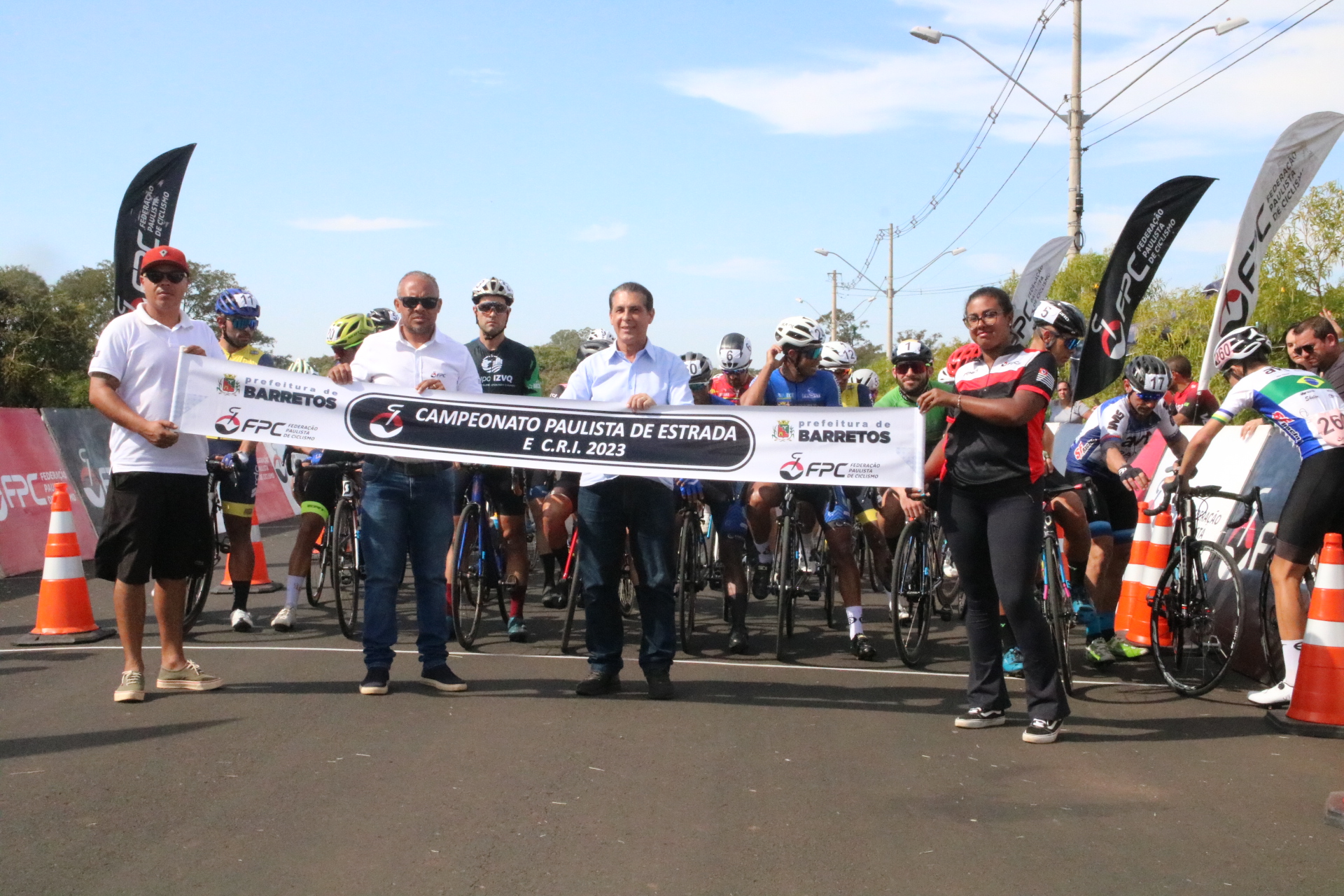 Campeonato de Ciclismo em Barretos<a style='float:right;color:#ccc' href='https://www3.al.sp.gov.br/repositorio/noticia/N-05-2023/fg301439.jpg' target=_blank><i class='bi bi-zoom-in'></i> Clique para ver a imagem </a>
