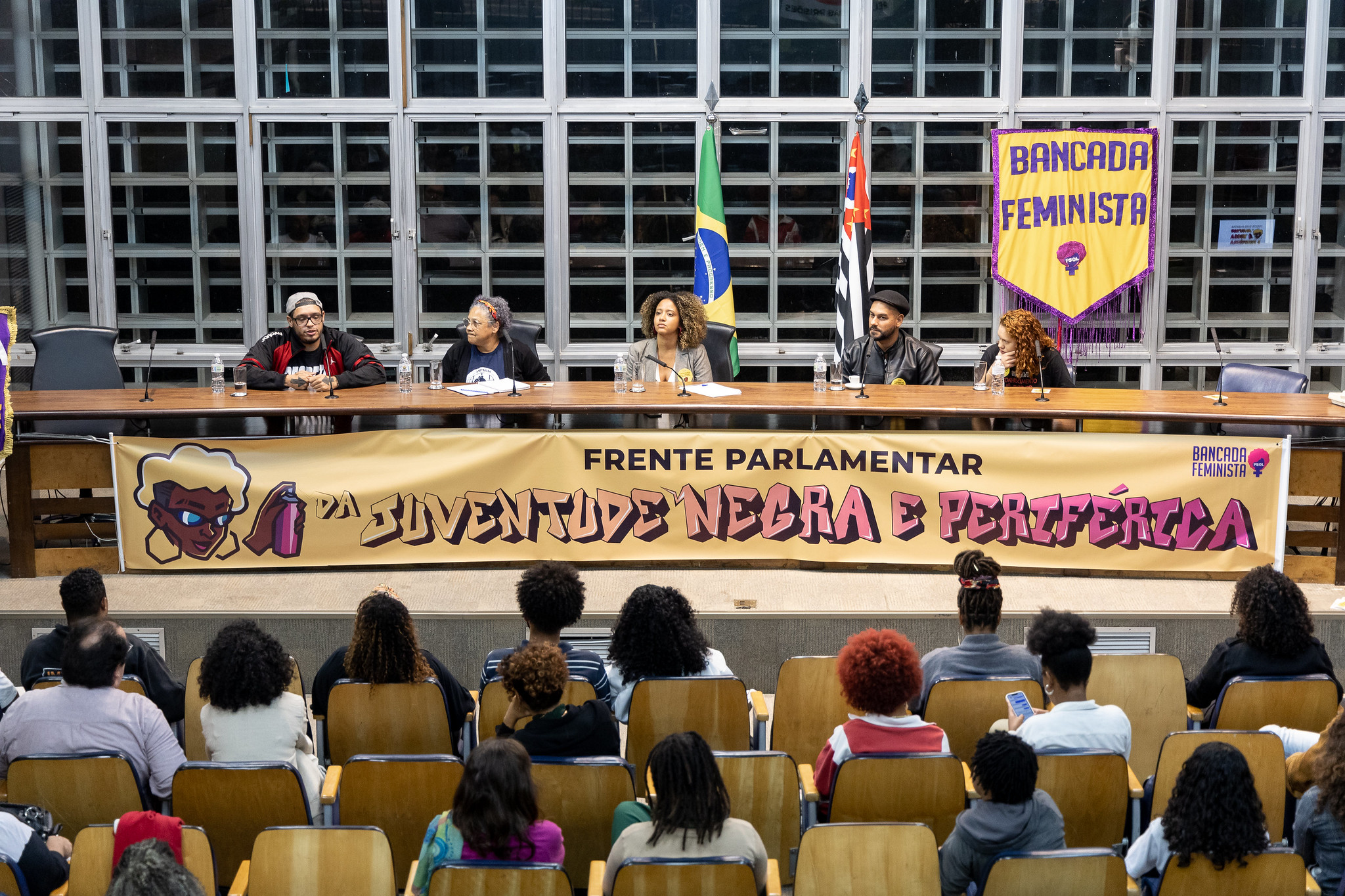 Frente Parlamentar em Defesa da Juventude Negra<a style='float:right;color:#ccc' href='https://www3.al.sp.gov.br/repositorio/noticia/N-05-2023/fg301839.jpg' target=_blank><i class='bi bi-zoom-in'></i> Clique para ver a imagem </a>