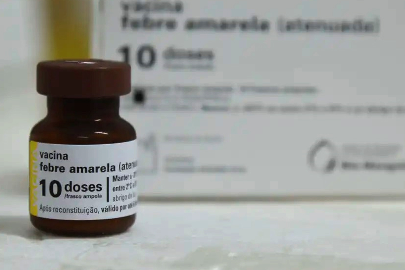 Vacina contra Febre Amarela<a style='float:right;color:#ccc' href='https://www3.al.sp.gov.br/repositorio/noticia/N-05-2024/fg323359.jpg' target=_blank><i class='bi bi-zoom-in'></i> Clique para ver a imagem </a>