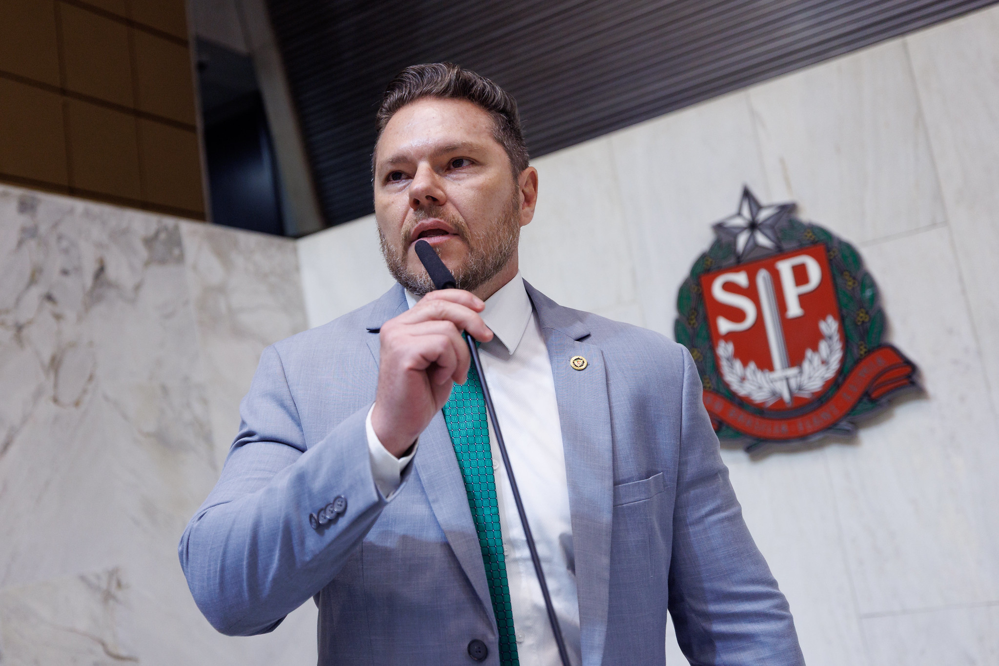 Deputado Danilo Campetti<a style='float:right;color:#ccc' href='https://www3.al.sp.gov.br/repositorio/noticia/N-05-2025/fg344948.jpg' target=_blank><i class='bi bi-zoom-in'></i> Clique para ver a imagem </a>