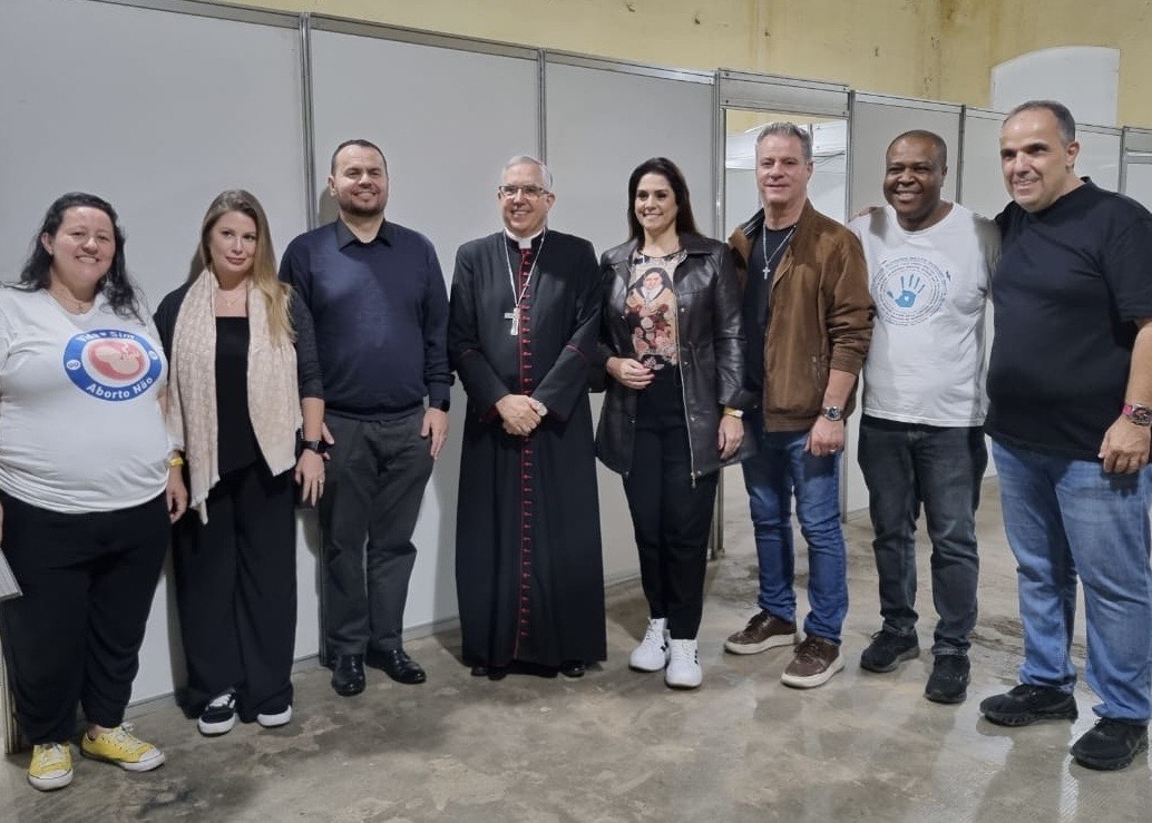 Deputado Gil Diniz<a style='float:right;color:#ccc' href='https://www3.al.sp.gov.br/repositorio/noticia/N-05-2025/fg345281.jpg' target=_blank><i class='bi bi-zoom-in'></i> Clique para ver a imagem </a>