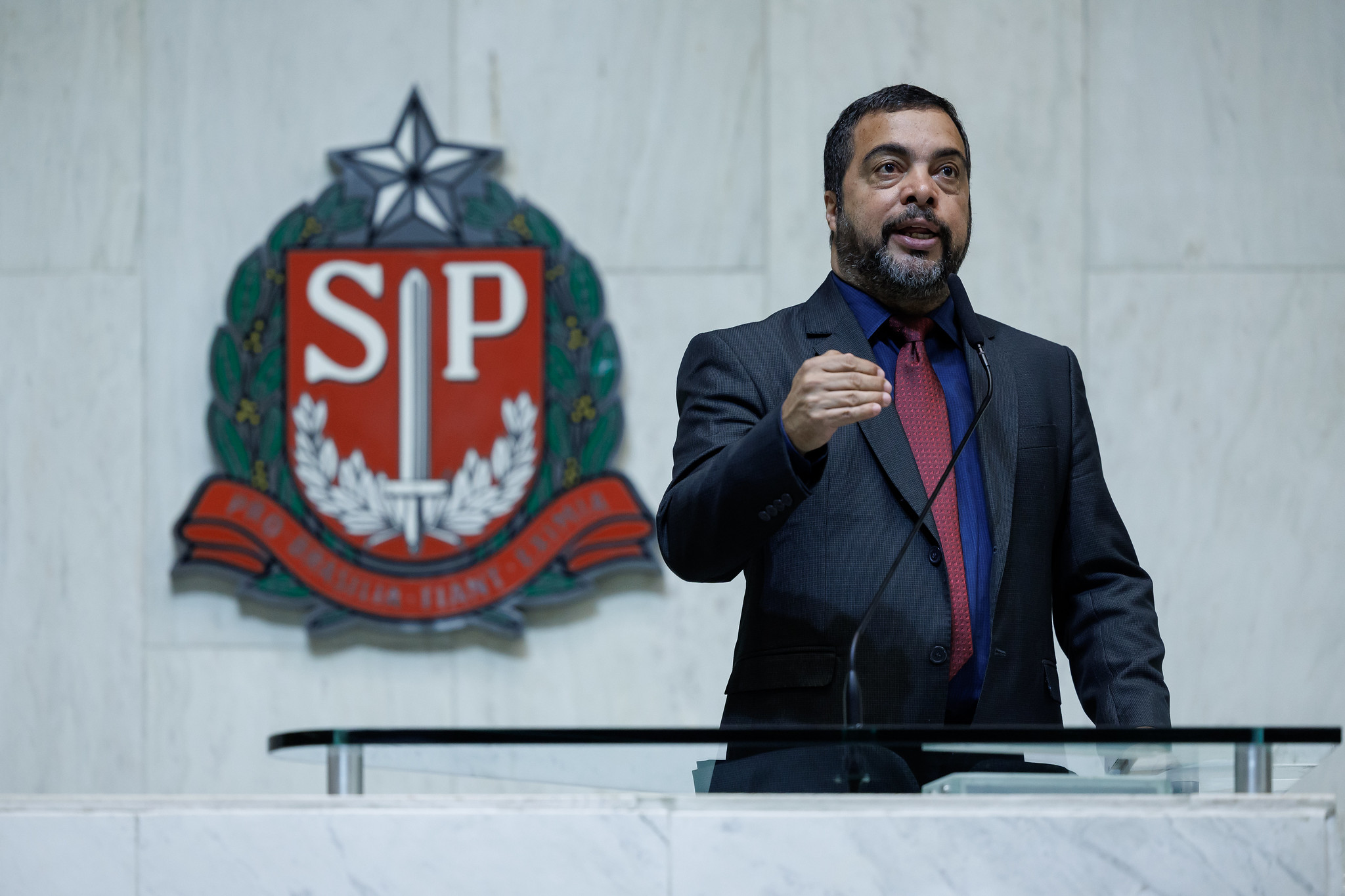 Dep. Luiz Claudio Marcolino: vale alimentao<a style='float:right;color:#ccc' href='https://www3.al.sp.gov.br/repositorio/noticia/N-05-2025/fg345503.jpg' target=_blank><i class='bi bi-zoom-in'></i> Clique para ver a imagem </a>