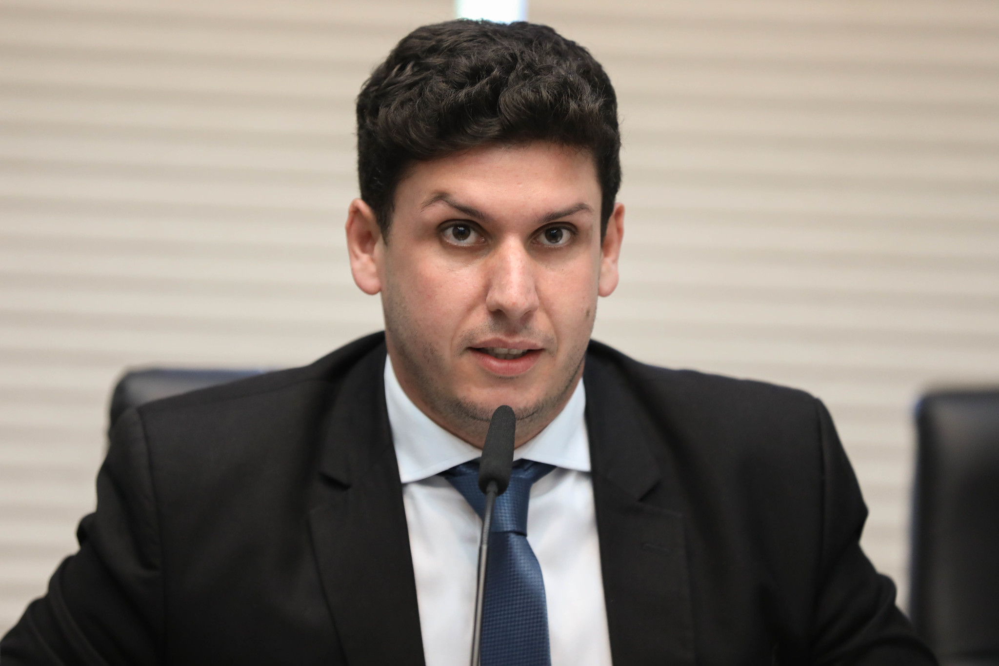 Saraiva: trabalhar pelos interesses da população<a style='float:right;color:#ccc' href='https://www3.al.sp.gov.br/repositorio/noticia/N-05-2025/fg345802.jpg' target=_blank><i class='bi bi-zoom-in'></i> Clique para ver a imagem </a>