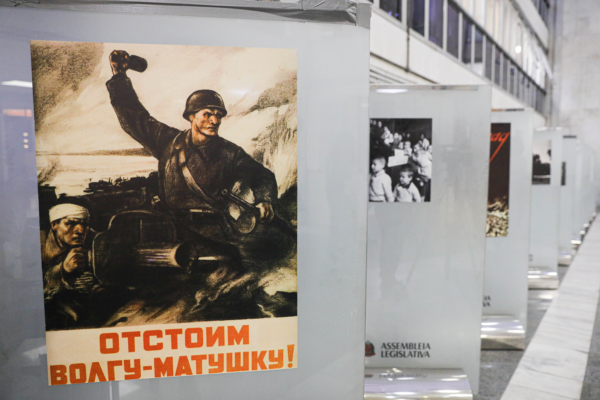 Exposi��o da Grande Guerra Patri�tica Sovi�tica <a style='float:right' href='https://www3.al.sp.gov.br/repositorio/noticia/N-05-2026/fg364047.jpg' target=_blank><img src='/_img/material-file-download-white.png' width='14px' alt='Clique para baixar a imagem'></a>