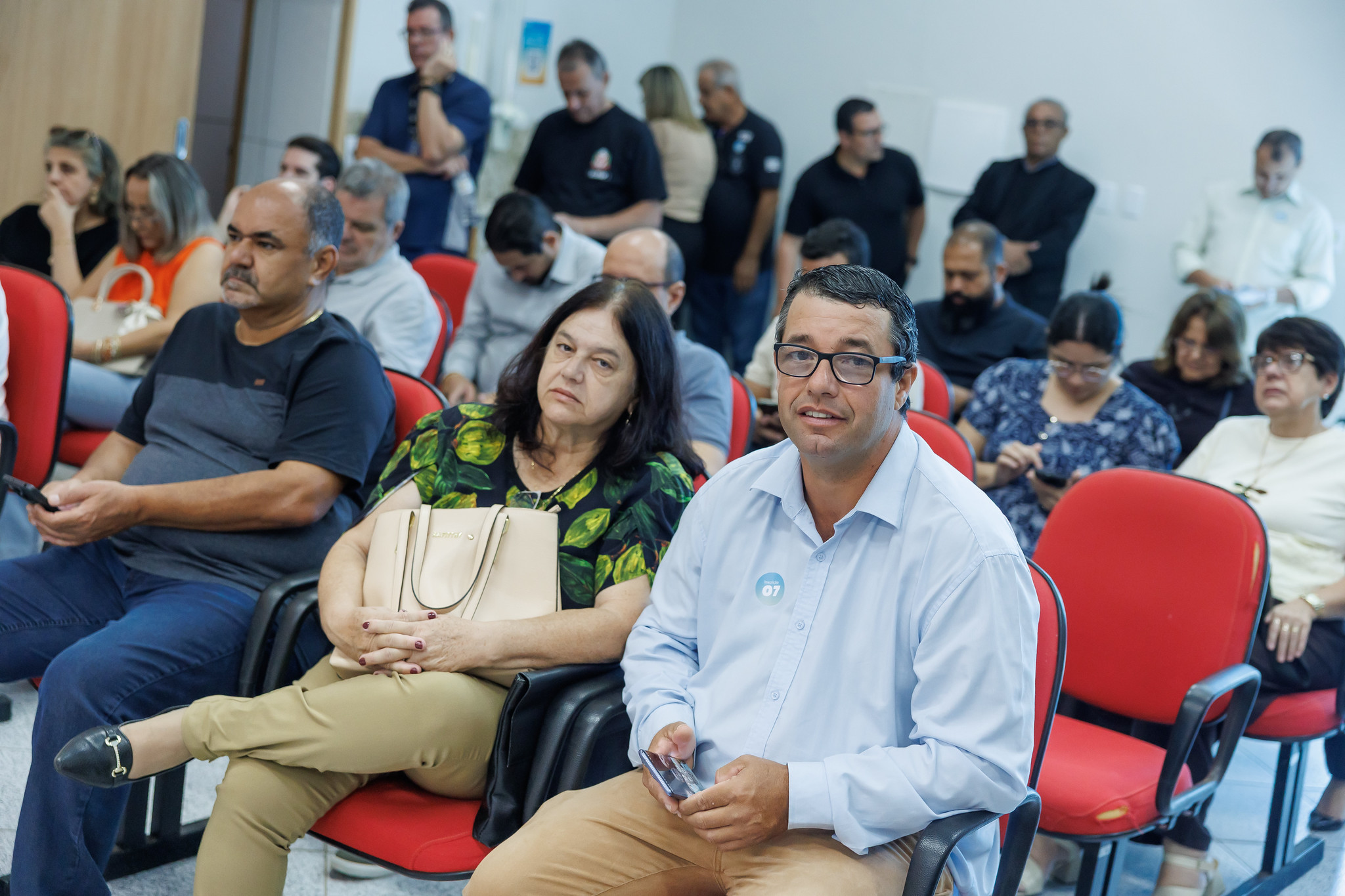 Cidad�os da regi�o participam de audi�ncia<a style='float:right' href='https://www3.al.sp.gov.br/repositorio/noticia/N-05-2026/fg364187.jpg' target=_blank><img src='/_img/material-file-download-white.png' width='14px' alt='Clique para baixar a imagem'></a>