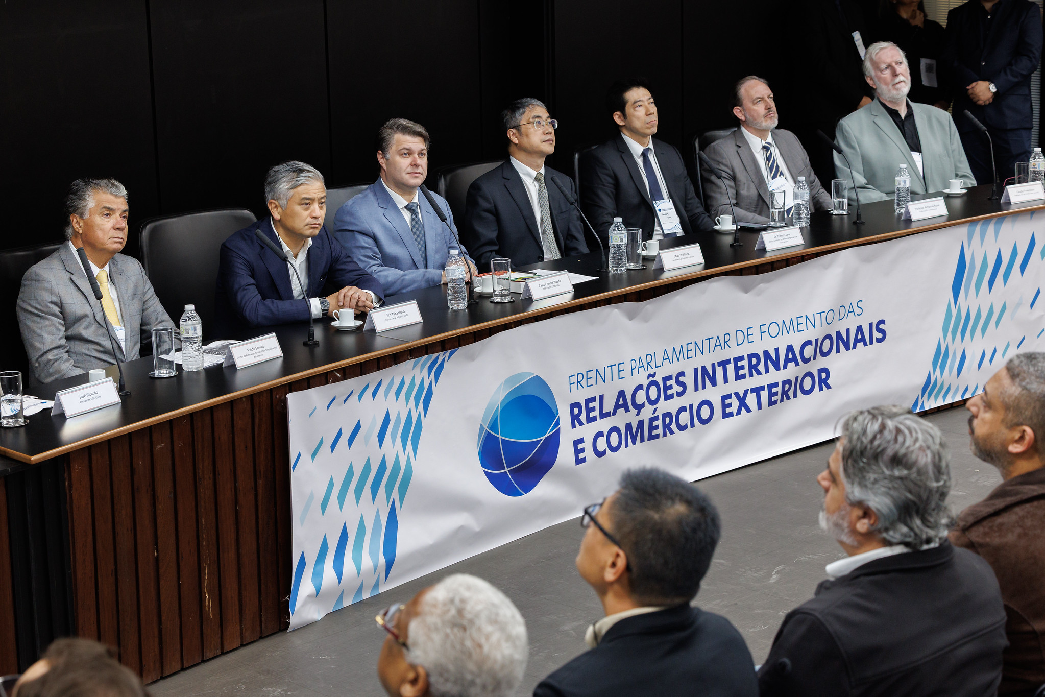 Lan�amento da nova Frente Parlamentar<a style='float:right' href='https://www3.al.sp.gov.br/repositorio/noticia/N-05-2026/fg364430.jpg' target=_blank><img src='/_img/material-file-download-white.png' width='14px' alt='Clique para baixar a imagem'></a>