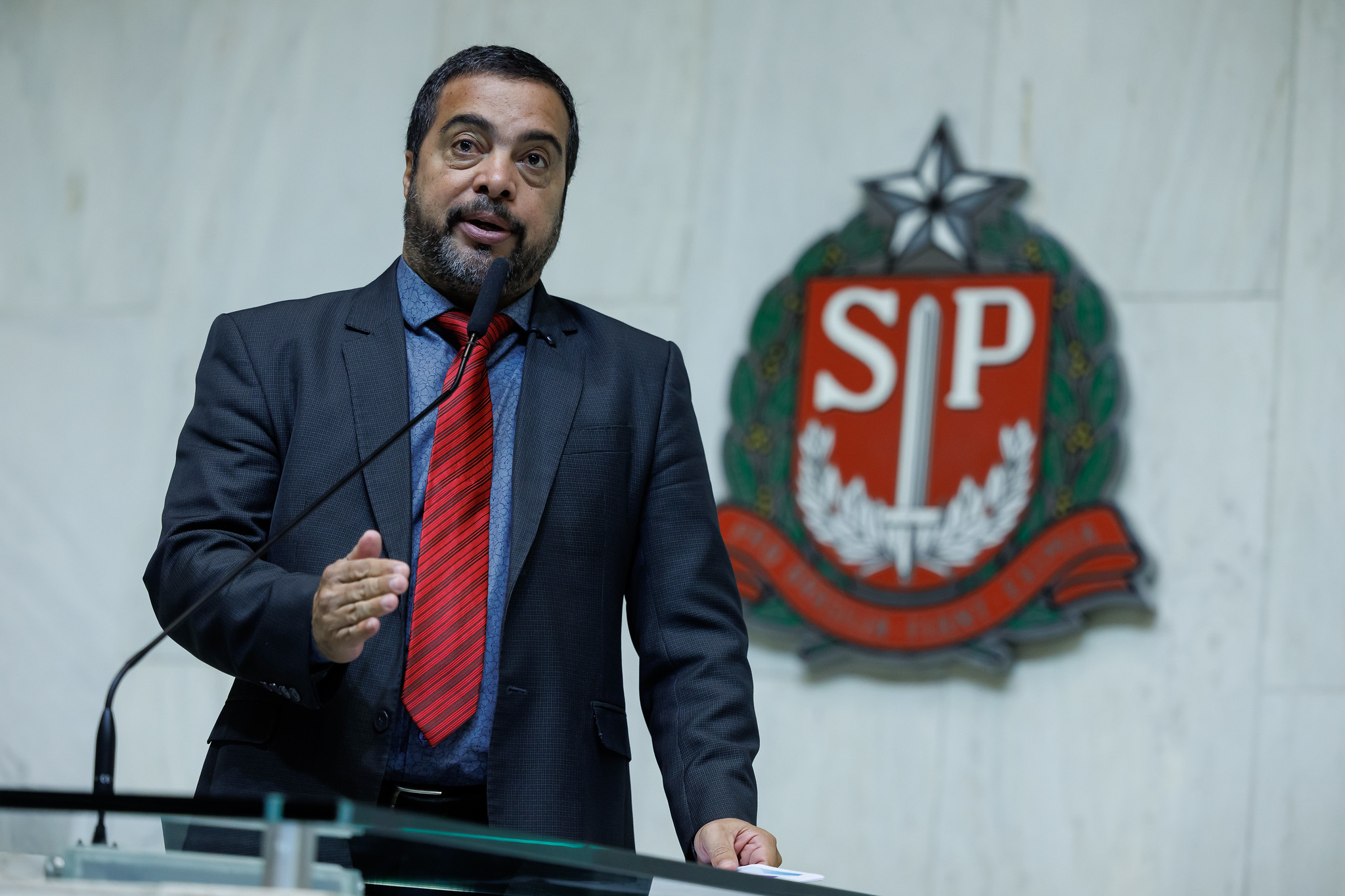 Deputado Luiz Claudio Marcolino (PT)<a style='float:right' href='https://www3.al.sp.gov.br/repositorio/noticia/N-05-2026/fg364439.jpg' target=_blank><img src='/_img/material-file-download-white.png' width='14px' alt='Clique para baixar a imagem'></a>