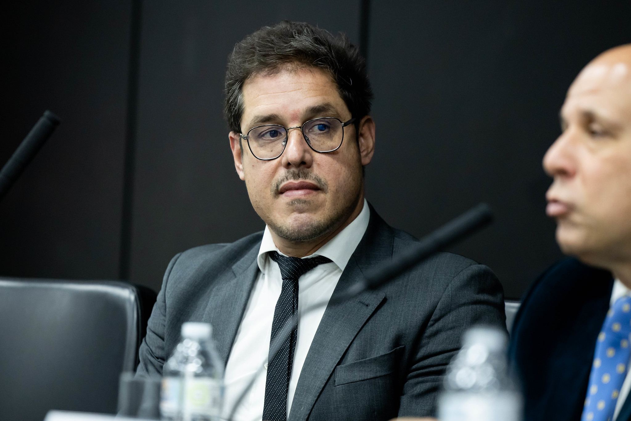 Lucas Laurentiis: golpes de Estado<a style='float:right;color:#ccc' href='https://www3.al.sp.gov.br/repositorio/noticia/N-05-2026/fg364549.jpg' target=_blank><i class='bi bi-zoom-in'></i> Clique para ver a imagem </a>