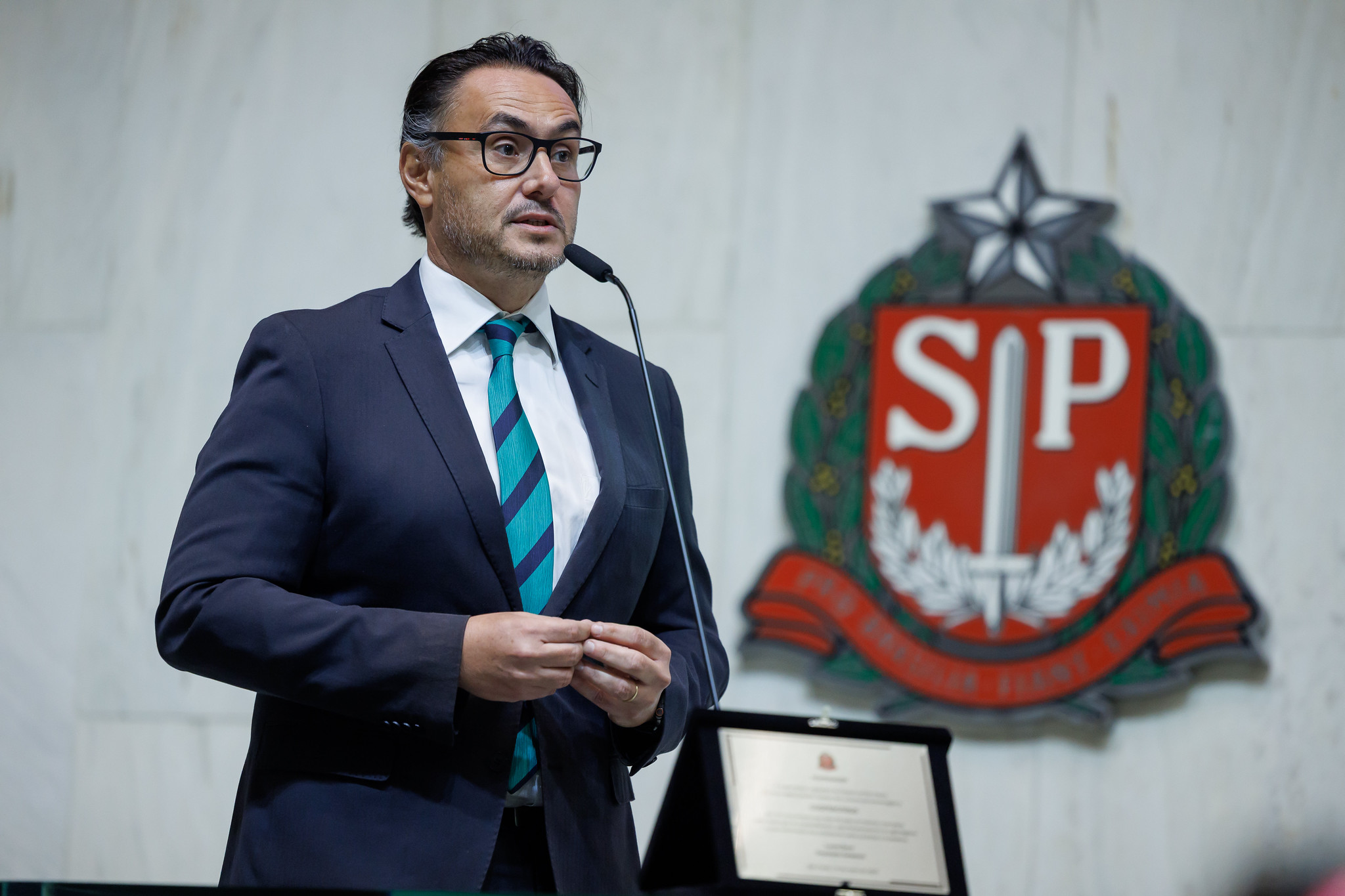 Presidente da Coopercitrus: Matheus Marino<a style='float:right;color:#ccc' href='https://www3.al.sp.gov.br/repositorio/noticia/N-05-2026/fg364581.jpg' target=_blank><i class='bi bi-zoom-in'></i> Clique para ver a imagem </a>