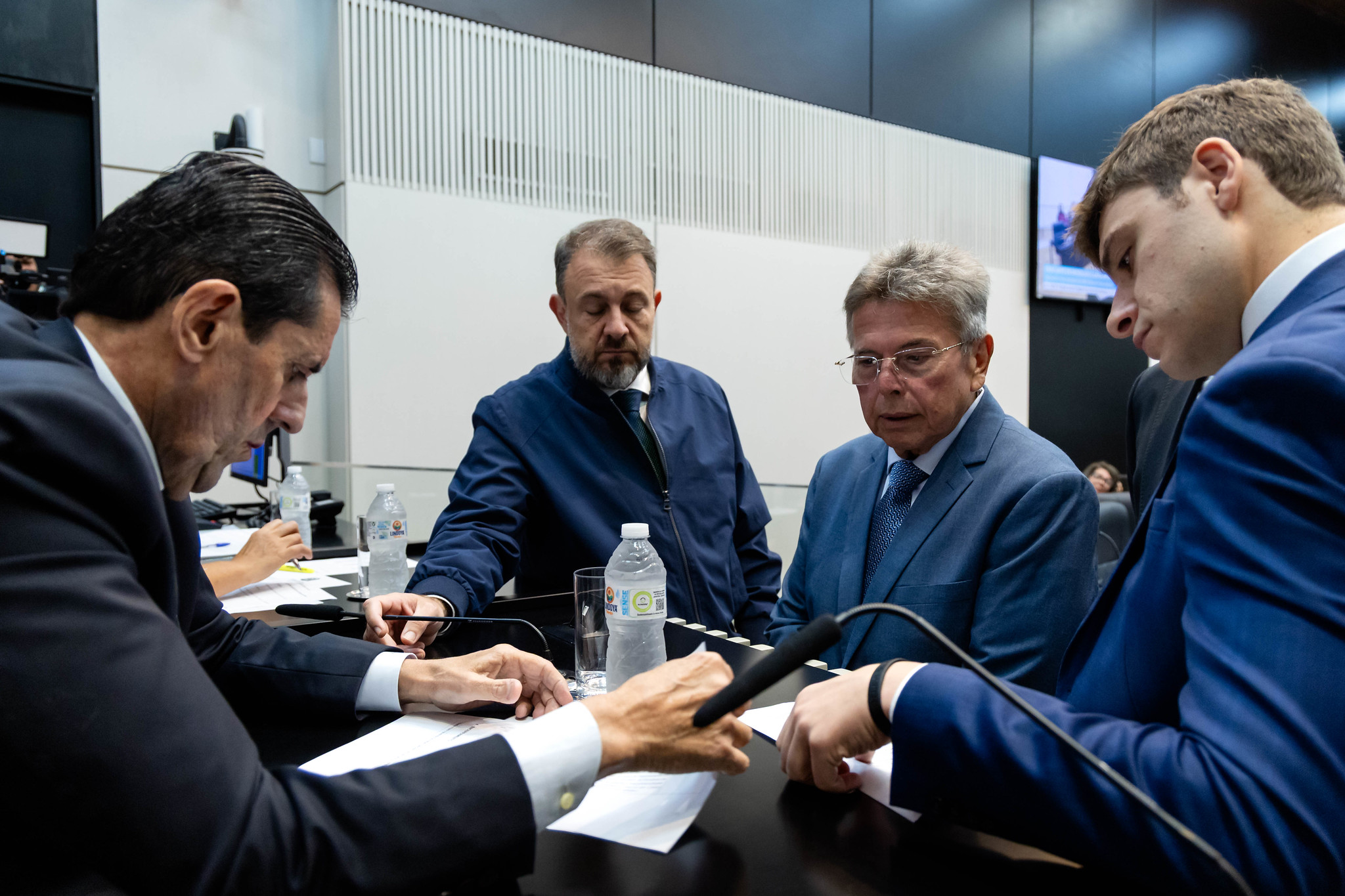 CPI de Descarte de Materiais Contaminantes <a style='float:right;color:#ccc' href='https://www3.al.sp.gov.br/repositorio/noticia/N-05-2026/fg364867.jpg' target=_blank><i class='bi bi-zoom-in'></i> Clique para ver a imagem </a>