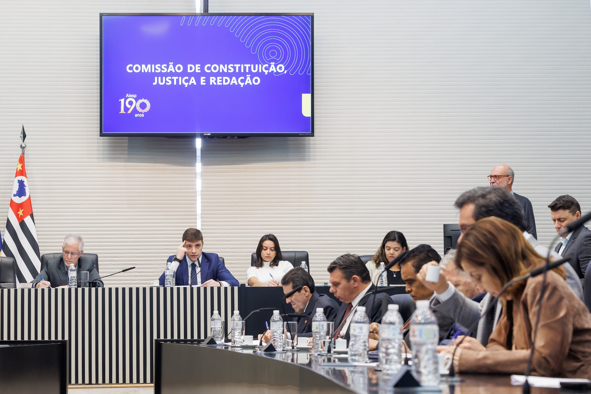 Reuni�o da CCJR da Alesp<a style='float:right;color:#ccc' href='https://www3.al.sp.gov.br/repositorio/noticia/N-05-2026/fg364895.jpg' target=_blank><i class='bi bi-zoom-in'></i> Clique para ver a imagem </a>