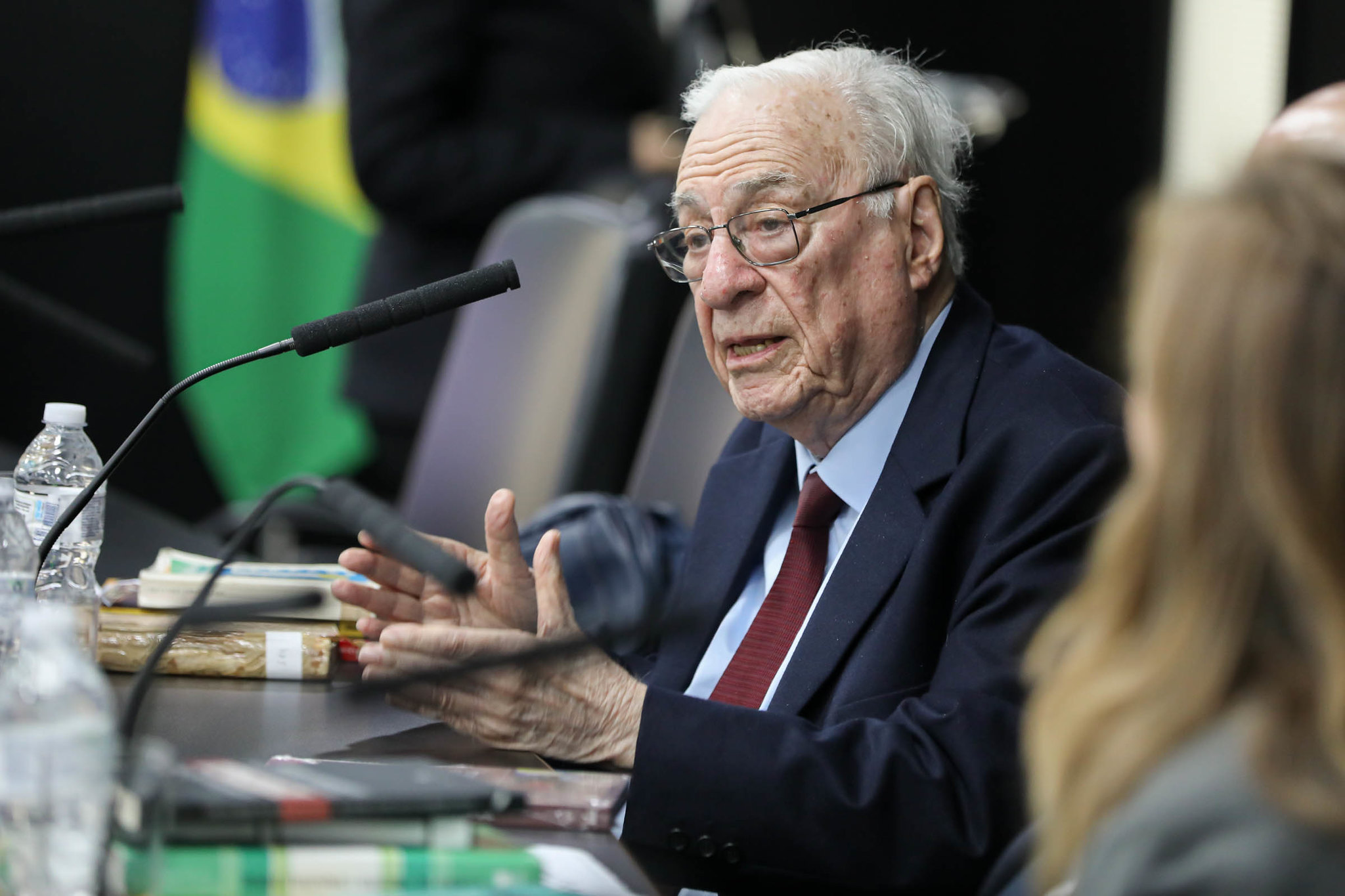 Filho: interesse coletivo acima de vantagens <a style='float:right;color:#ccc' href='https://www3.al.sp.gov.br/repositorio/noticia/N-05-2026/fg364965.jpg' target=_blank><i class='bi bi-zoom-in'></i> Clique para ver a imagem </a>