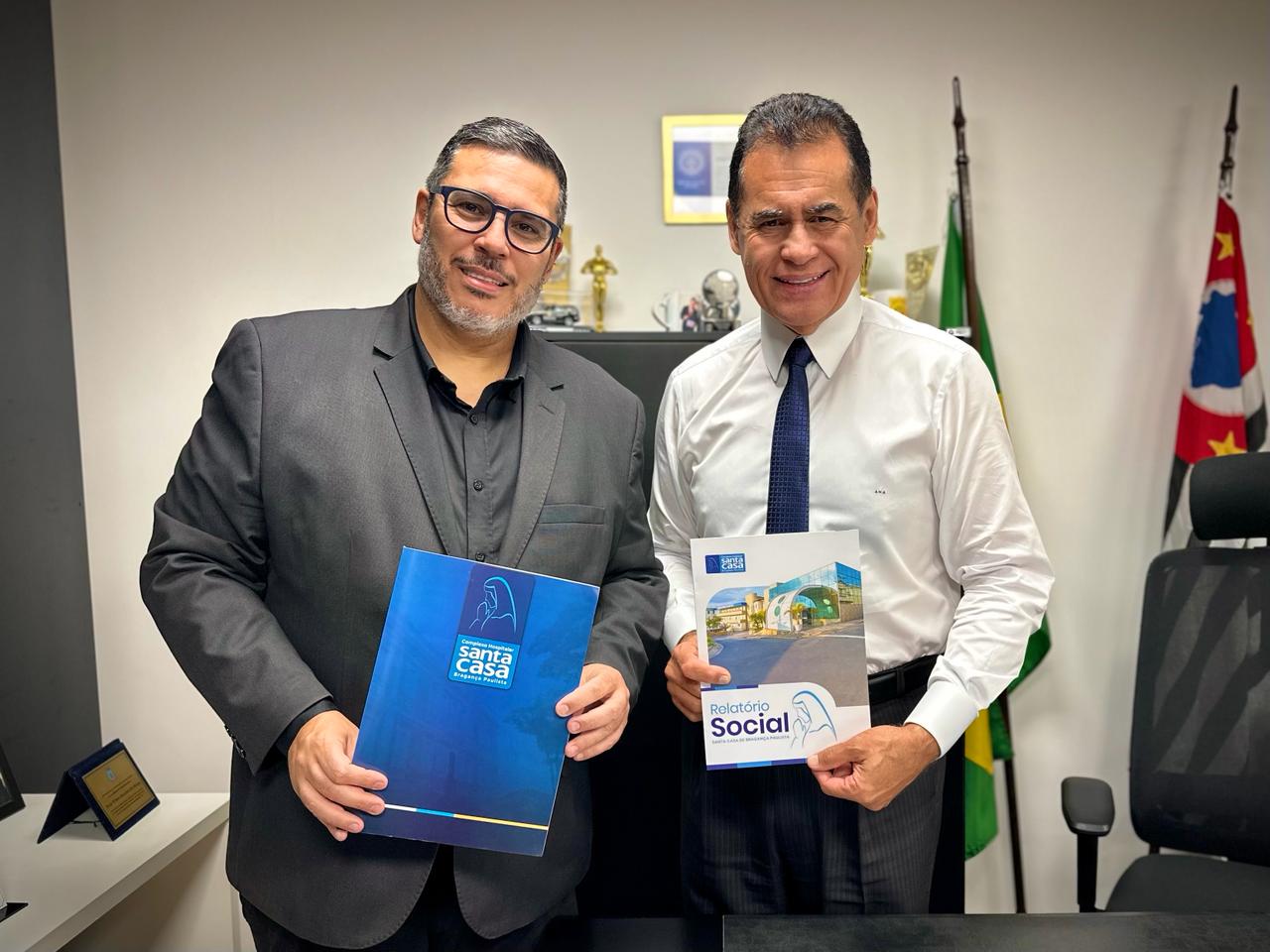 Jorge Wilson e Eduardo Silva<a style='float:right;color:#ccc' href='https://www3.al.sp.gov.br/repositorio/noticia/N-05-2026/fg365051.jpg' target=_blank><i class='bi bi-zoom-in'></i> Clique para ver a imagem </a>