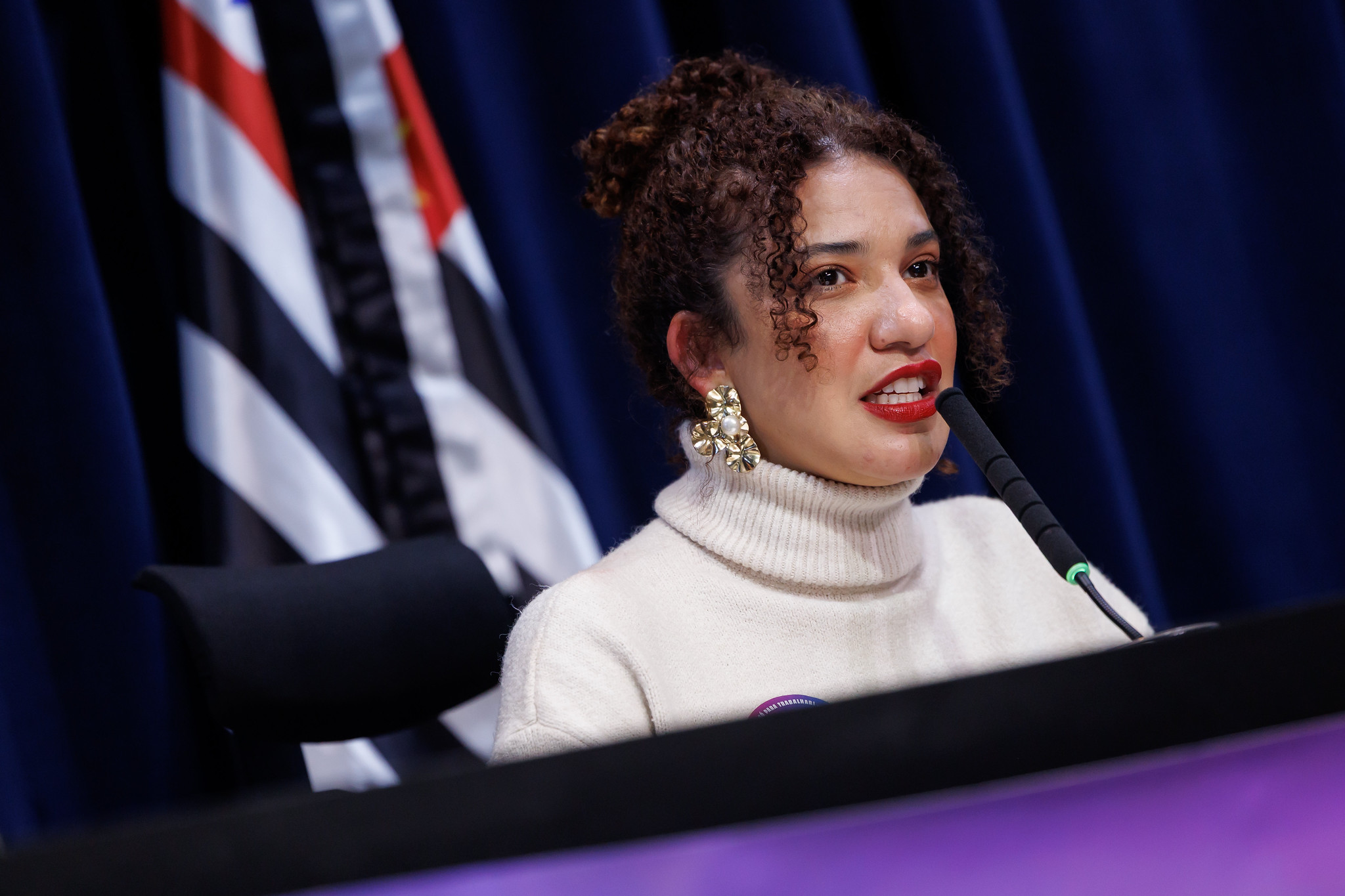 Deputada Monica Seixas do Movimento Pretas <a style='float:right;color:#ccc' href='https://www3.al.sp.gov.br/repositorio/noticia/N-05-2026/fg365100.jpg' target=_blank><i class='bi bi-zoom-in'></i> Clique para ver a imagem </a>