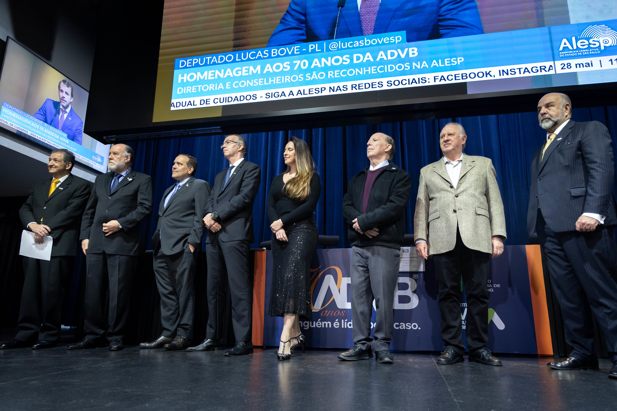 Homenagem aos 70 anos da ADVB<a style='float:right;color:#ccc' href='https://www3.al.sp.gov.br/repositorio/noticia/N-05-2026/fg365366.jpg' target=_blank><i class='bi bi-zoom-in'></i> Clique para ver a imagem </a>