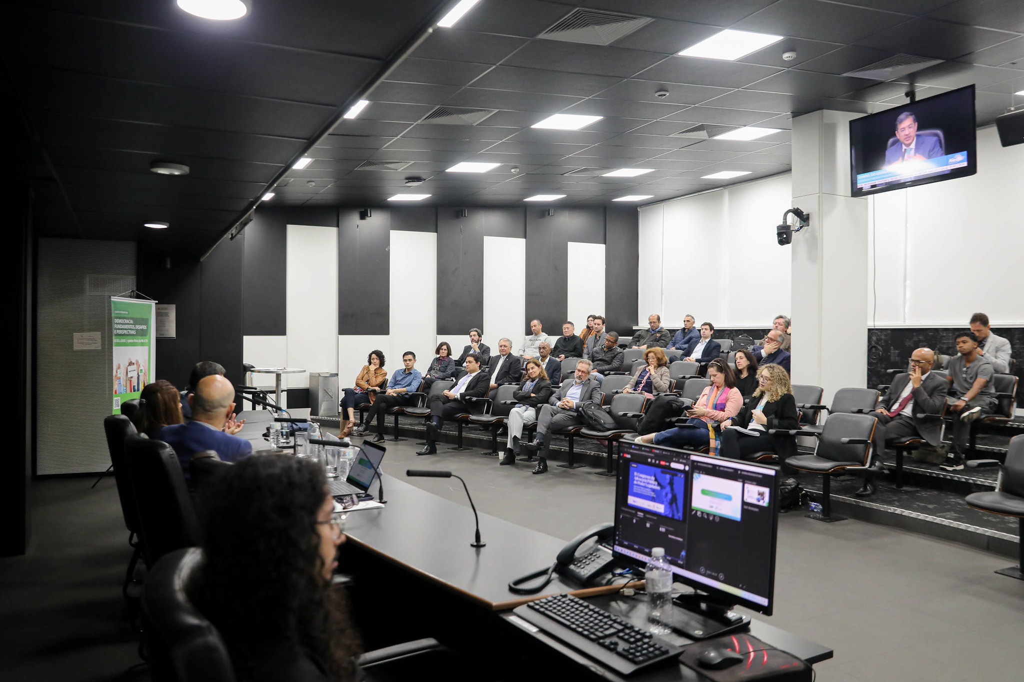 Curso presencial totalizou 36 horas/aulas<a style='float:right;color:#ccc' href='https://www3.al.sp.gov.br/repositorio/noticia/N-05-2026/fg365378.jpg' target=_blank><i class='bi bi-zoom-in'></i> Clique para ver a imagem </a>