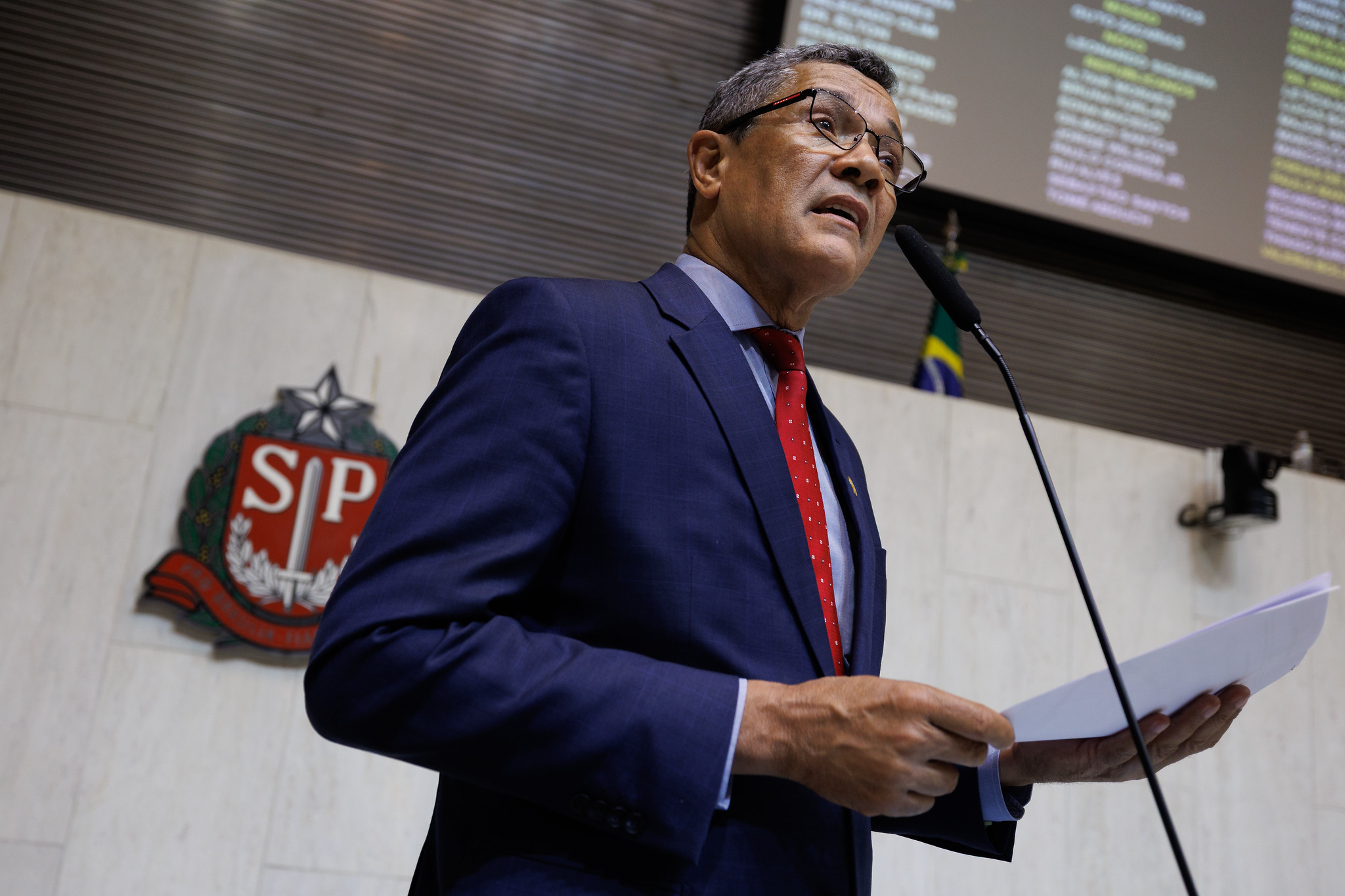 Reis (PT)<a style='float:right;color:#ccc' href='https://www3.al.sp.gov.br/repositorio/noticia/N-05-2026/fg365417.jpg' target=_blank><i class='bi bi-zoom-in'></i> Clique para ver a imagem </a>