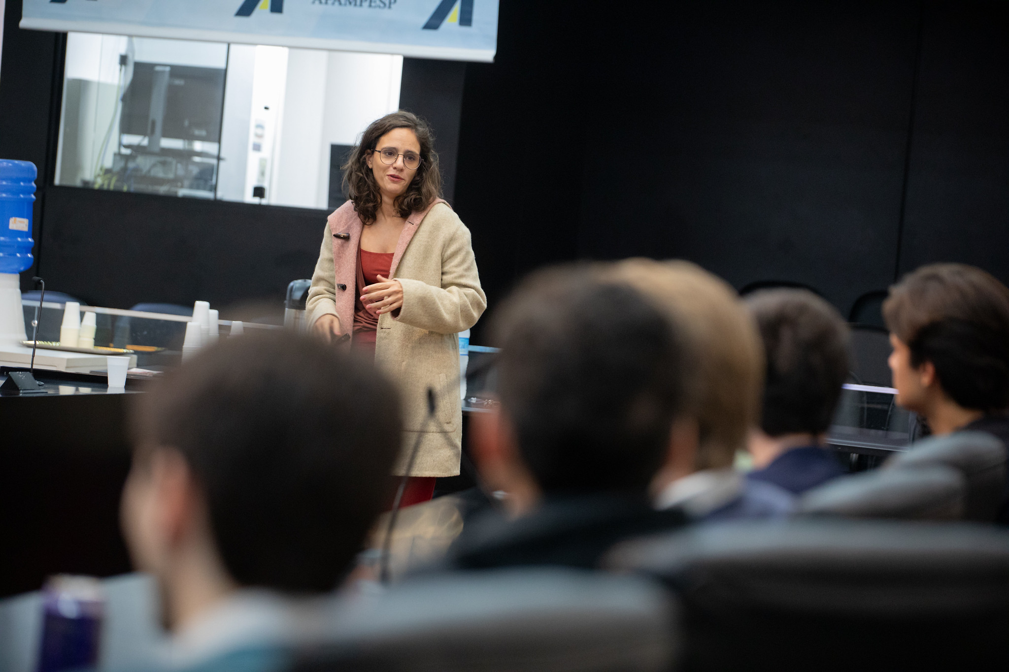 Marina Helou: entender o Legislativo � essencial<a style='float:right;color:#ccc' href='https://www3.al.sp.gov.br/repositorio/noticia/N-05-2026/fg365468.jpg' target=_blank><i class='bi bi-zoom-in'></i> Clique para ver a imagem </a>
