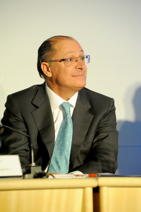 Geraldo Alckmin<a style='float:right;color:#ccc' href='https://www3.al.sp.gov.br/repositorio/noticia/N-06-2012/fg115012.jpg' target=_blank><i class='bi bi-zoom-in'></i> Clique para ver a imagem </a>